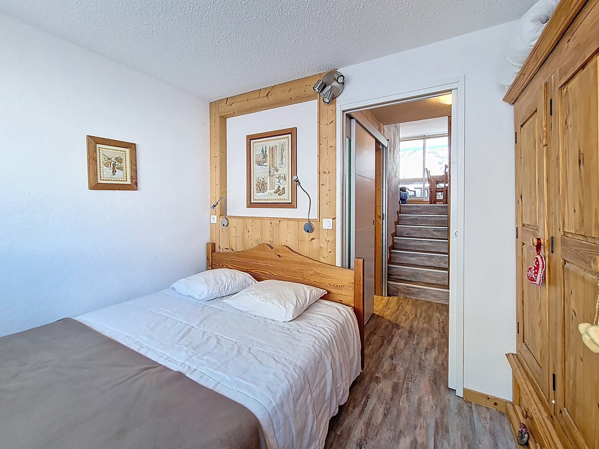 _agence-des-belleville_lv_images__lot_0000071262_08_29212515