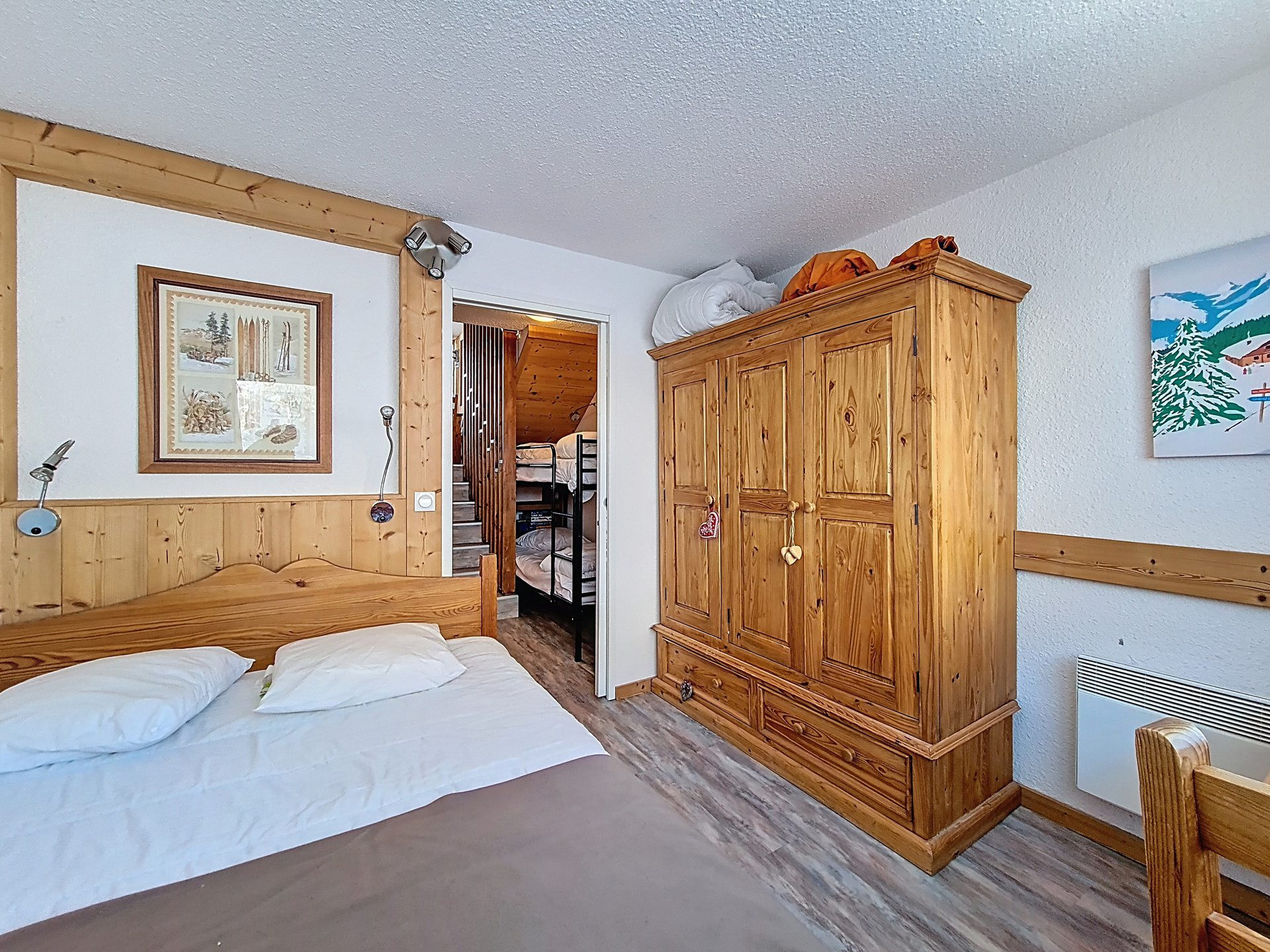 _agence-des-belleville_lv_images__lot_0000071262_09_32148963 _agence-des-belleville_lv_images__lot_0000071262_09_32148963