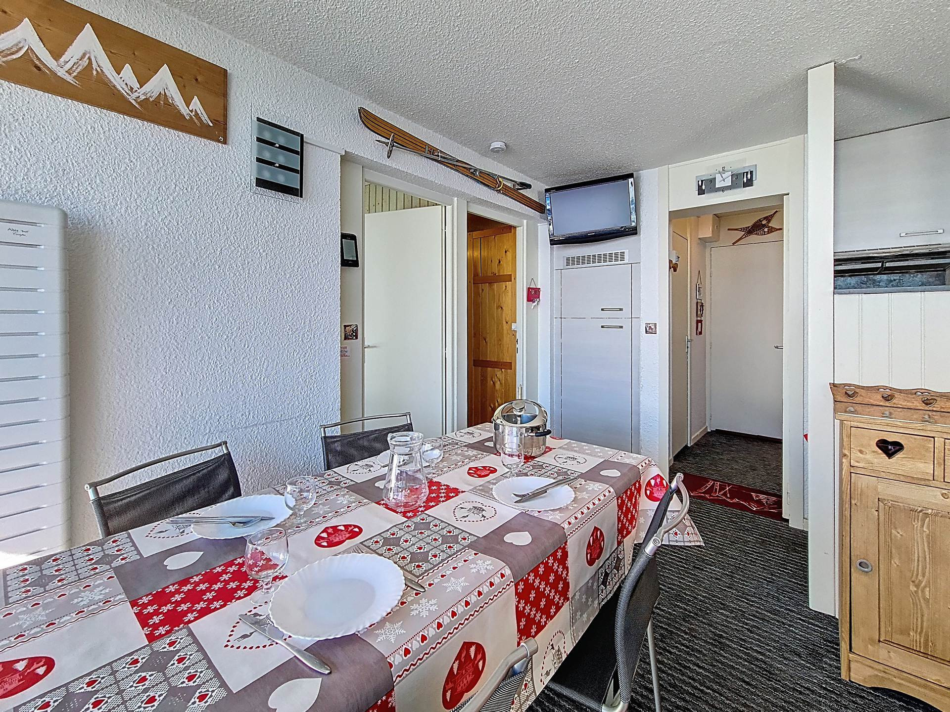 _agence-des-belleville_lv_images__lot_0000071292_04_32605704