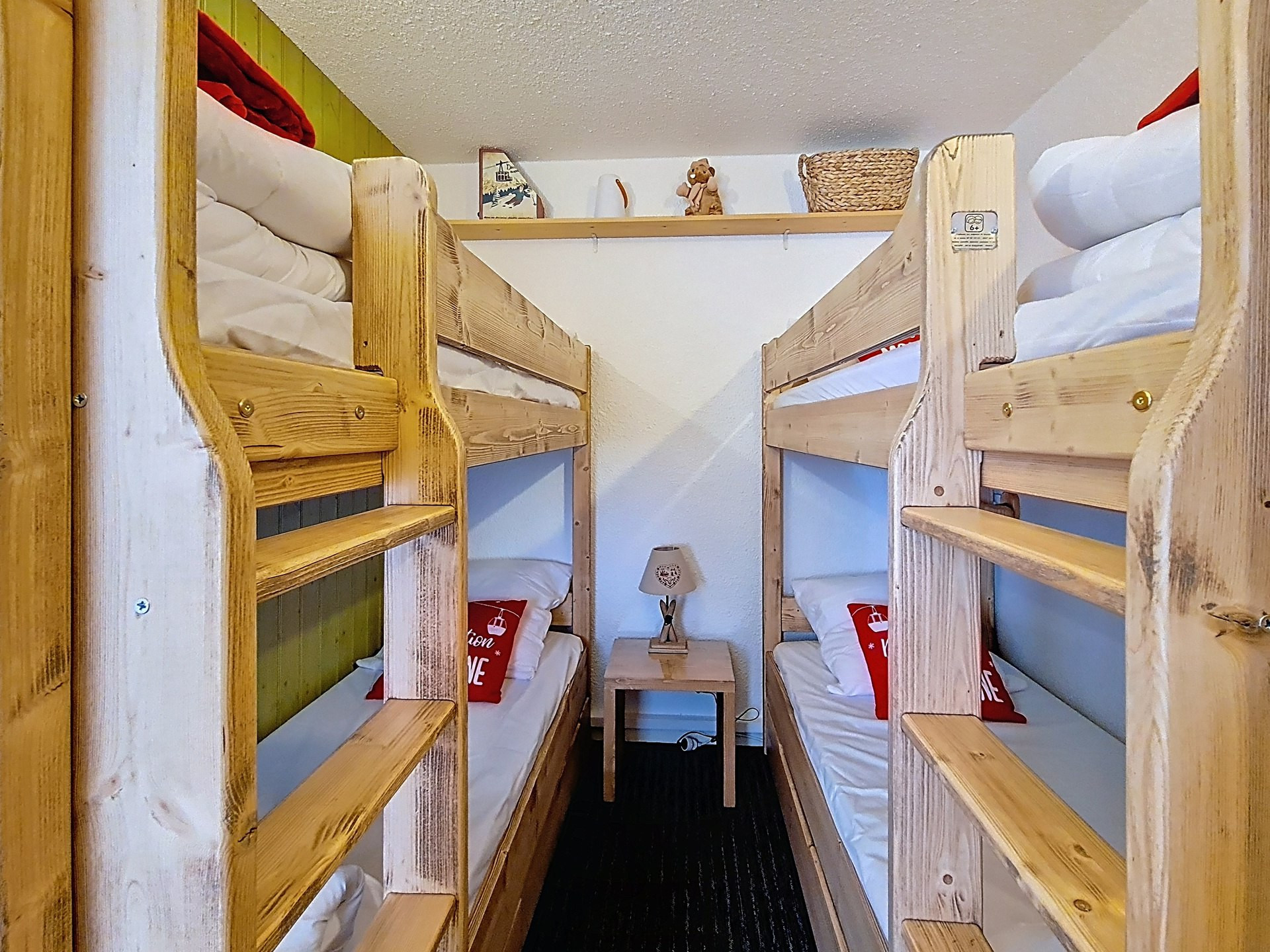 _agence-des-belleville_lv_images__lot_0000071292_08_29710845 _agence-des-belleville_lv_images__lot_0000071292_08_29710845