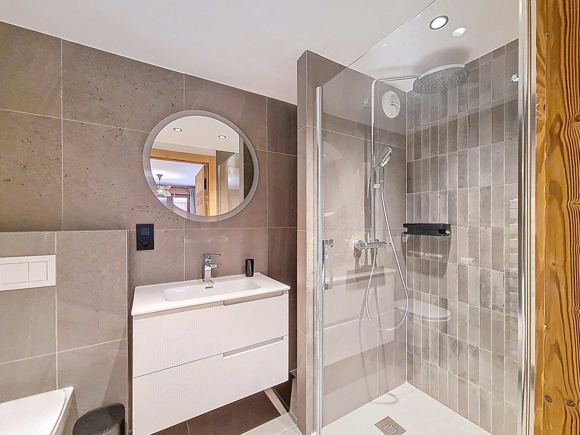 _agence-des-belleville_lv_images__lot_0000071307_12_29709877