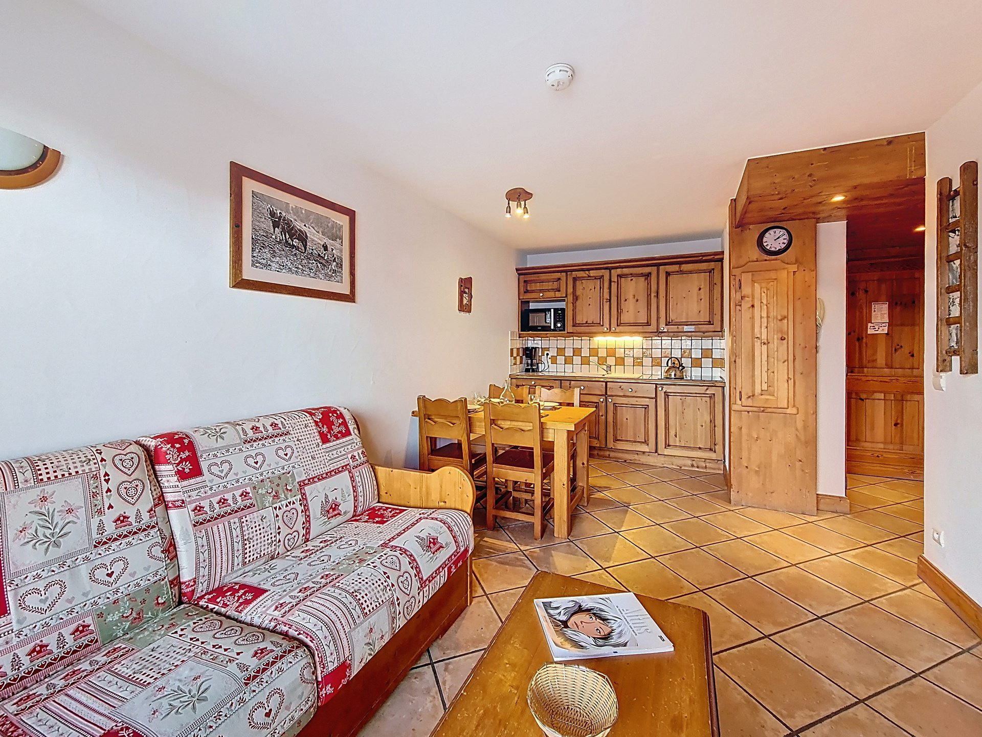 _agence-des-belleville_lv_images__lot_0000071347_03_30073894