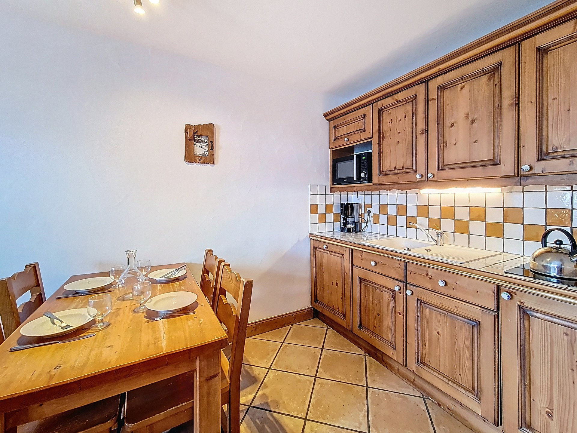 _agence-des-belleville_lv_images__lot_0000071347_04_30073895