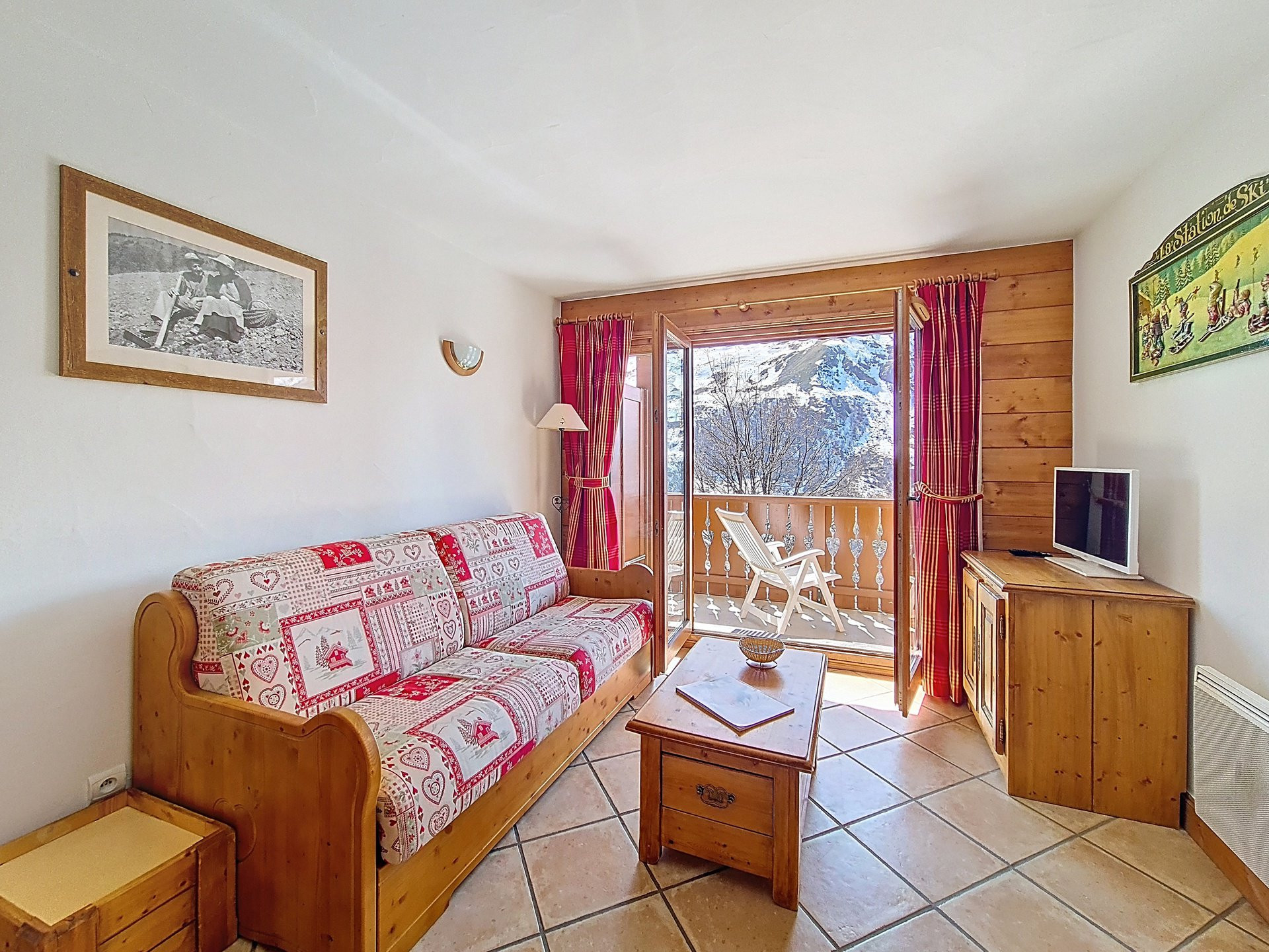 _agence-des-belleville_lv_images__lot_0000071350_01_30015494