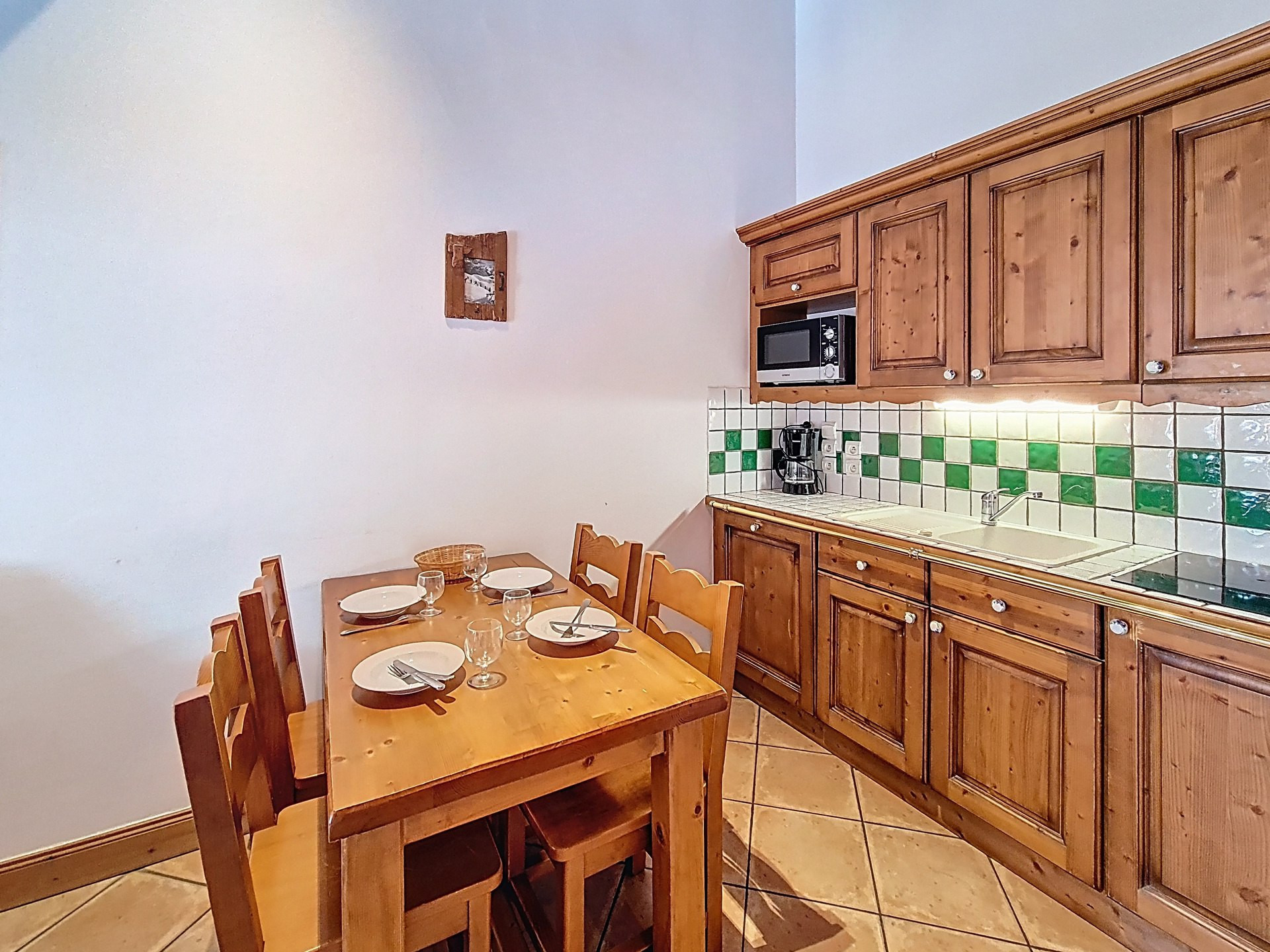 _agence-des-belleville_lv_images__lot_0000071375_04_32415819