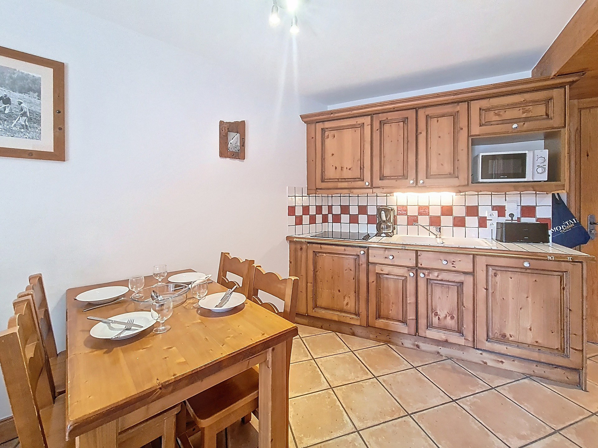 _agence-des-belleville_lv_images__lot_0000071397_03_29912098