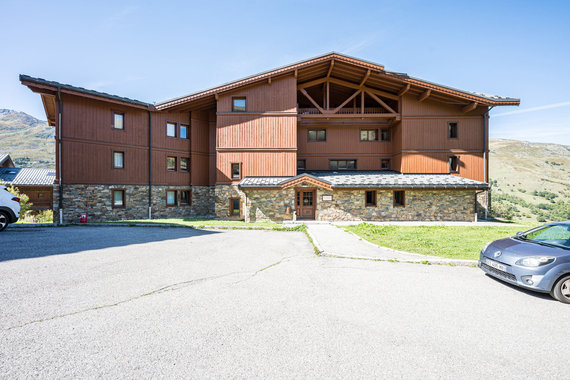 _agence-des-belleville_lv_images__lot_0006350837_11_33633914