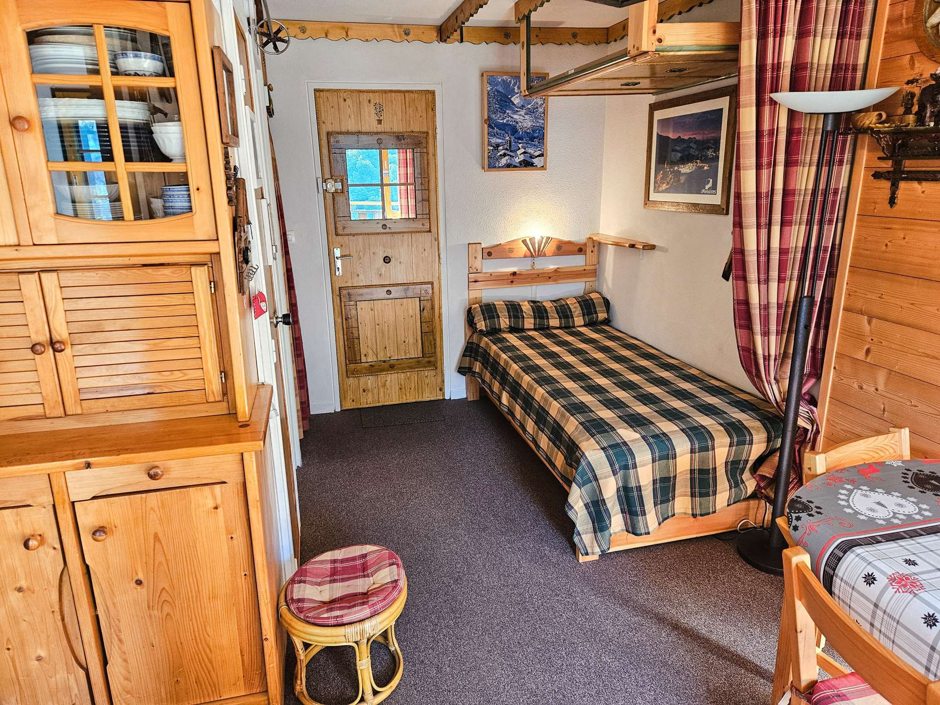 _clients_023300005_photos_16d_28994759 _clients_023300005_photos_16d_28994759