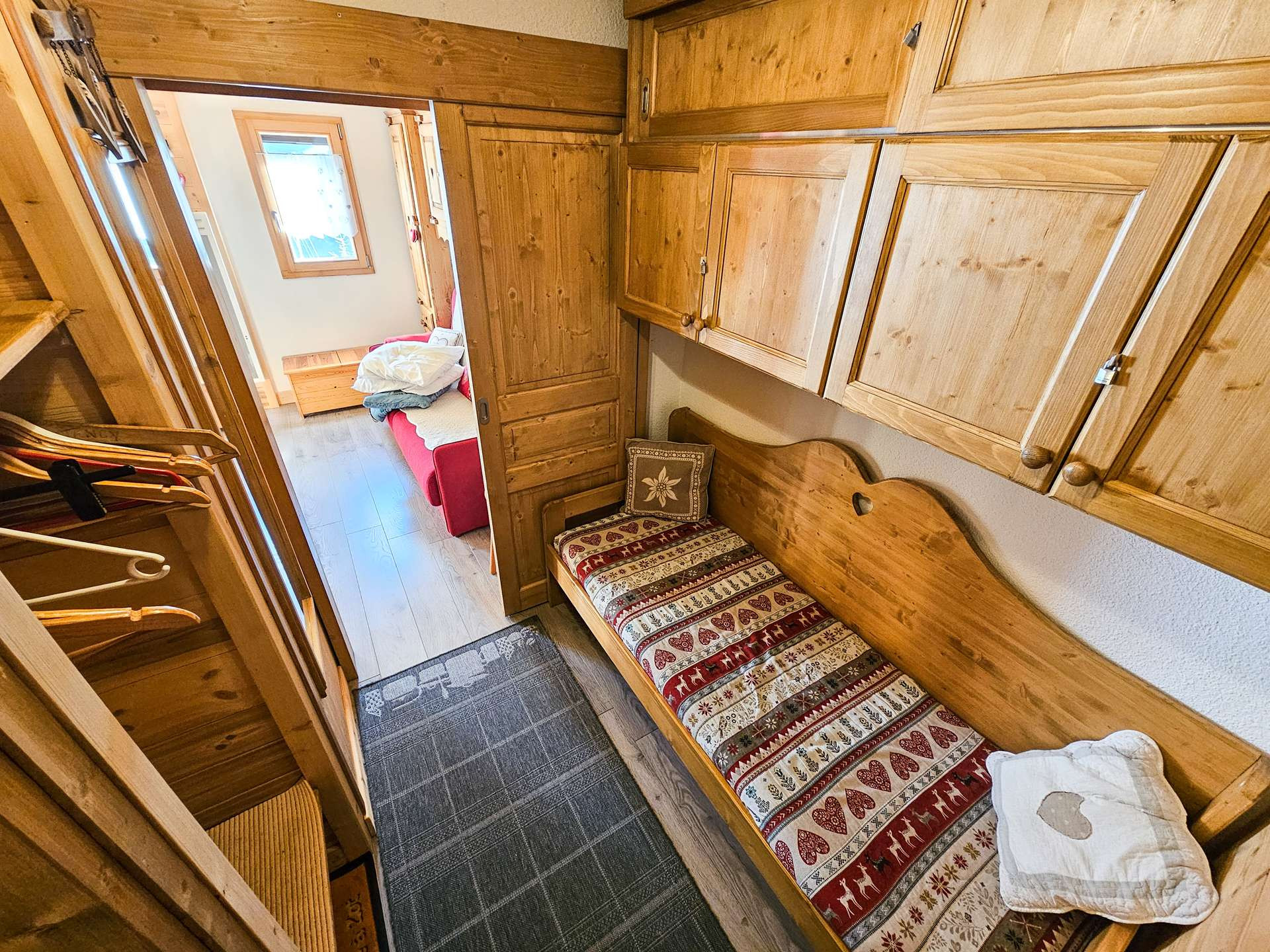 _clients_023300005_photos_22e_30073175