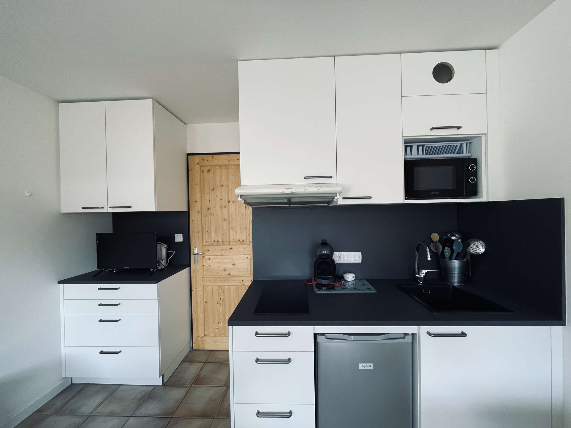 _clients_023300005_photos_44k_29952716