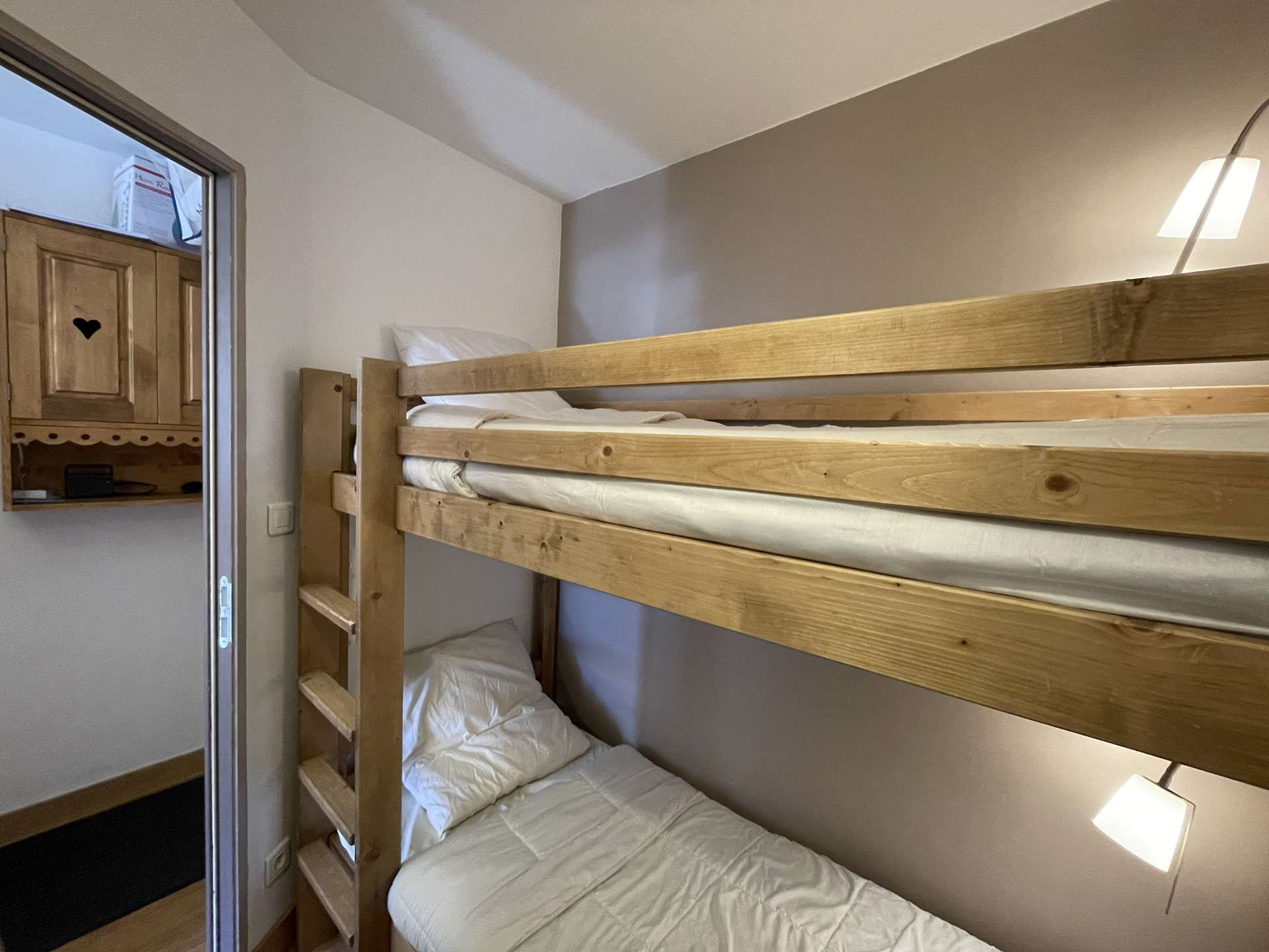 _clients_023300005_photos_47h_27443964 _clients_023300005_photos_47h_27443964