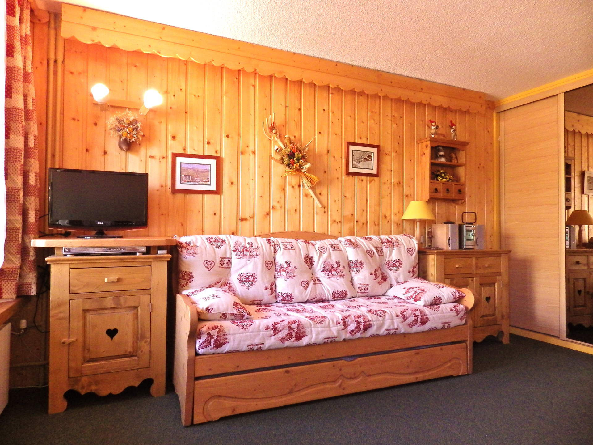 _lv_images__lot_0000000013_02_27409857 _lv_images__lot_0000000013_02_27409857