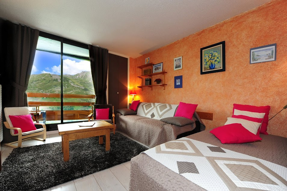 _lv_images__lot_0000000058_01_29328311