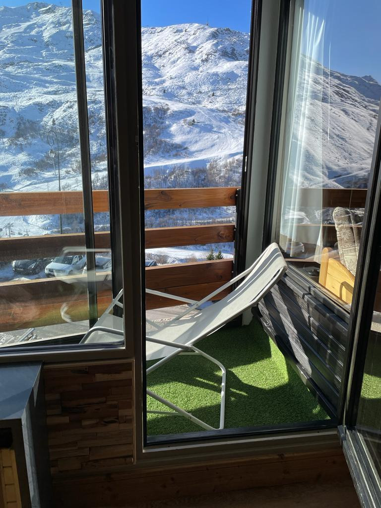 _lv_images__lot_0000000136_11_27390651