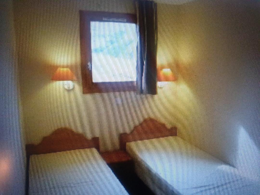 _lv_images__lot_0000000140_02_29872990