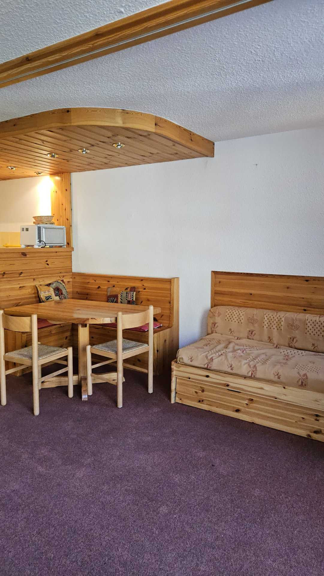 _lv_images__lot_0000000155_09_28633071