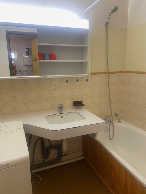 _lv_images__lot_0000000156_04_29747772 _lv_images__lot_0000000156_04_29747772