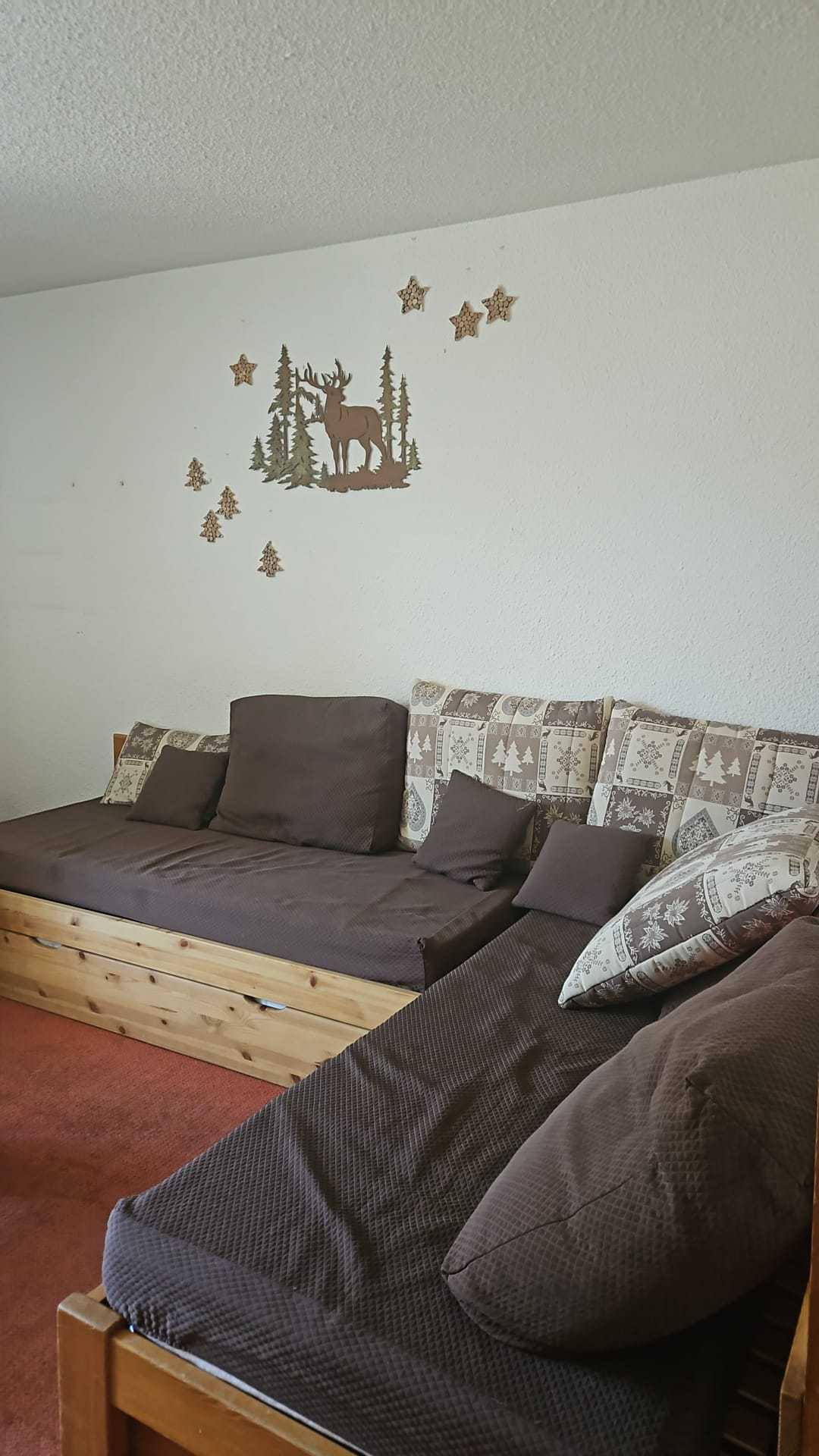 _lv_images__lot_0000000156_05_27555413 _lv_images__lot_0000000156_05_27555413