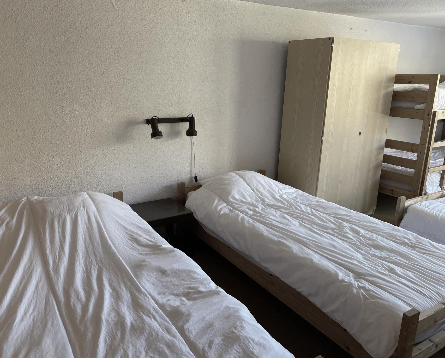 _lv_images__lot_0000000159_08_27390407