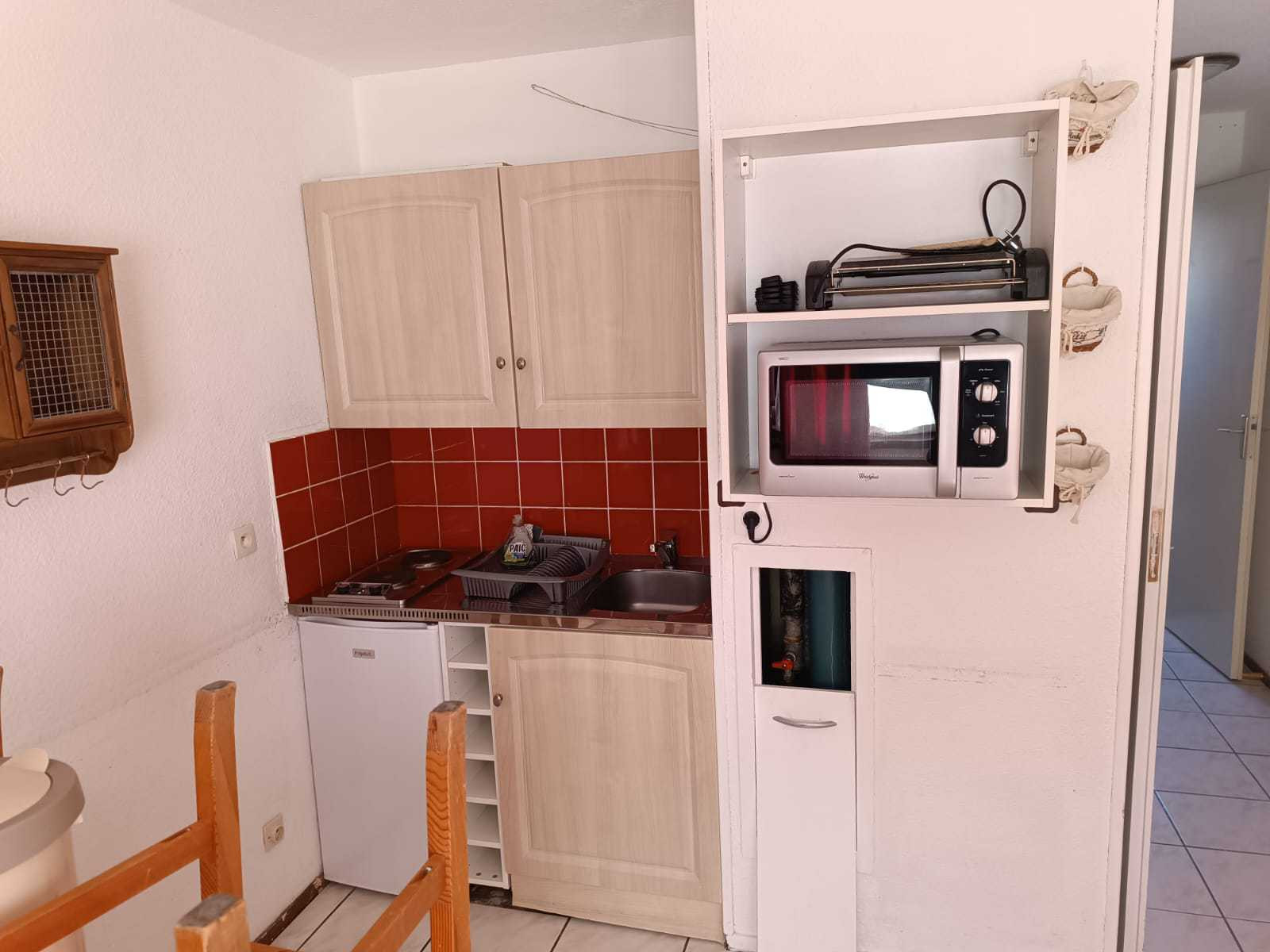 _lv_images__lot_0000000165_01_30163134