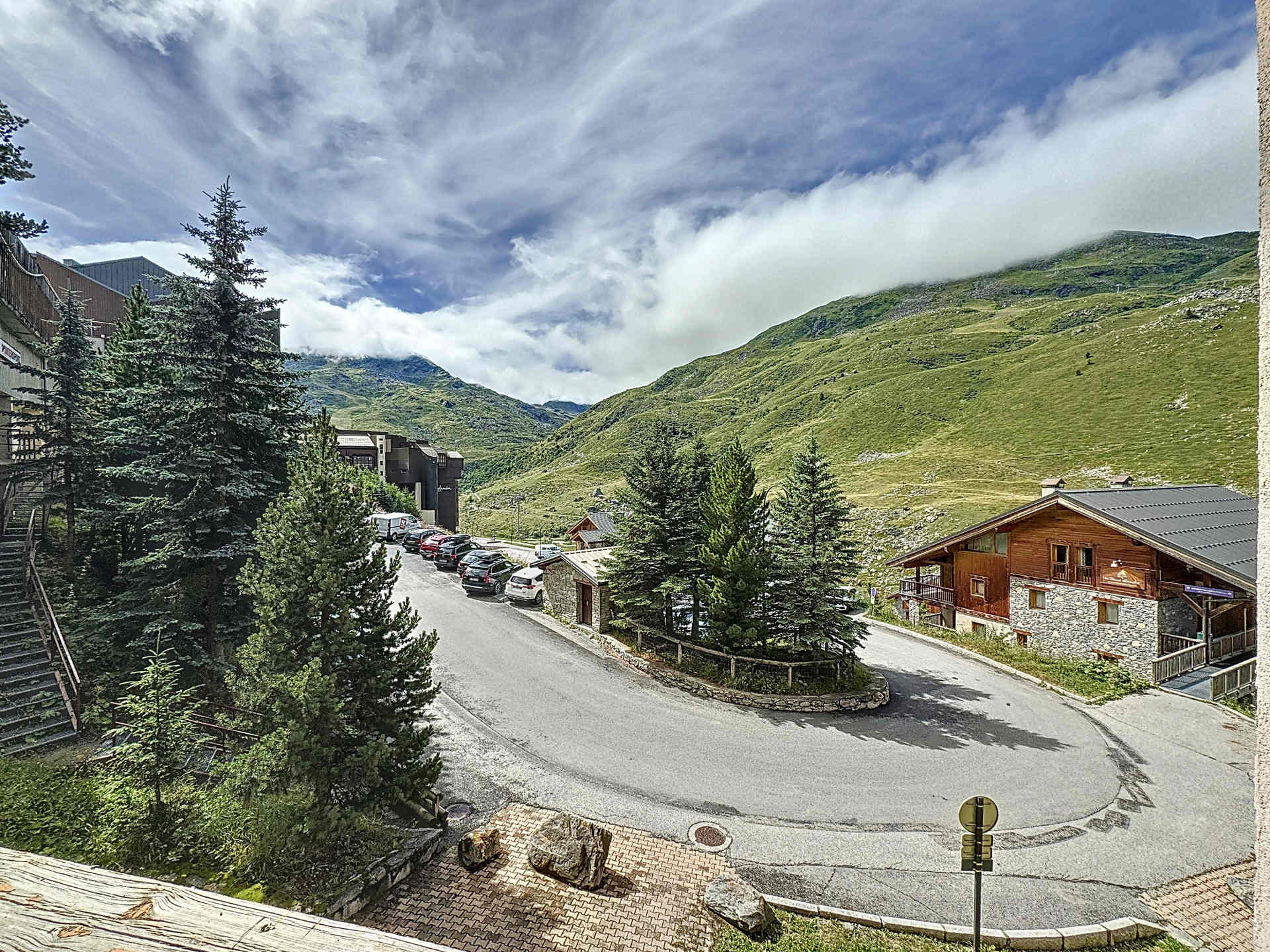 _lv_images__lot_0002011210_14_27513573 _lv_images__lot_0002011210_14_27513573