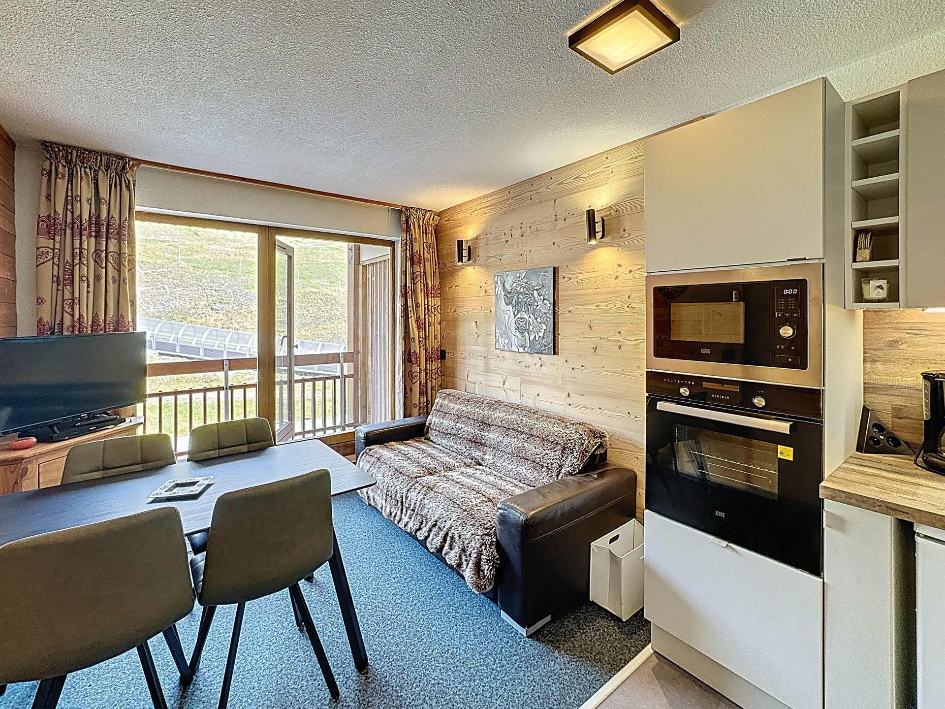 _lv_images__lot_0002020013_01_27408403 _lv_images__lot_0002020013_01_27408403