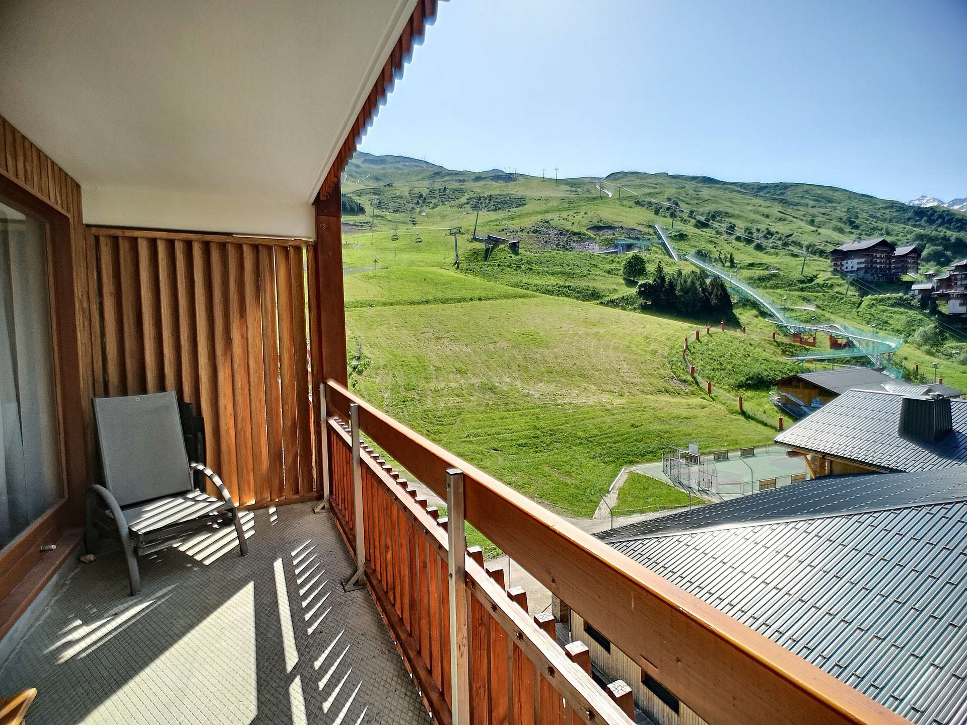 _lv_images__lot_0002020044_14_28631387