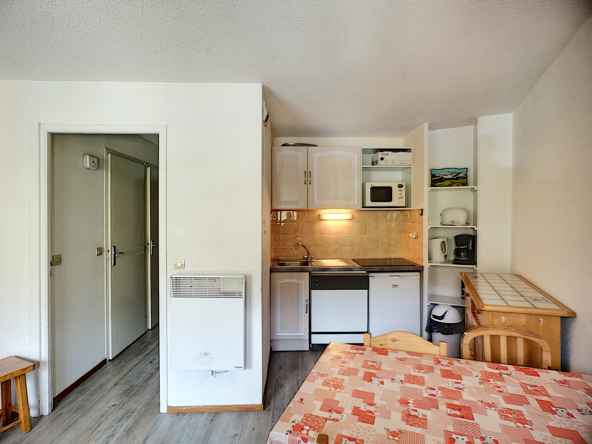 _lv_images__lot_0002030032_02_32264039