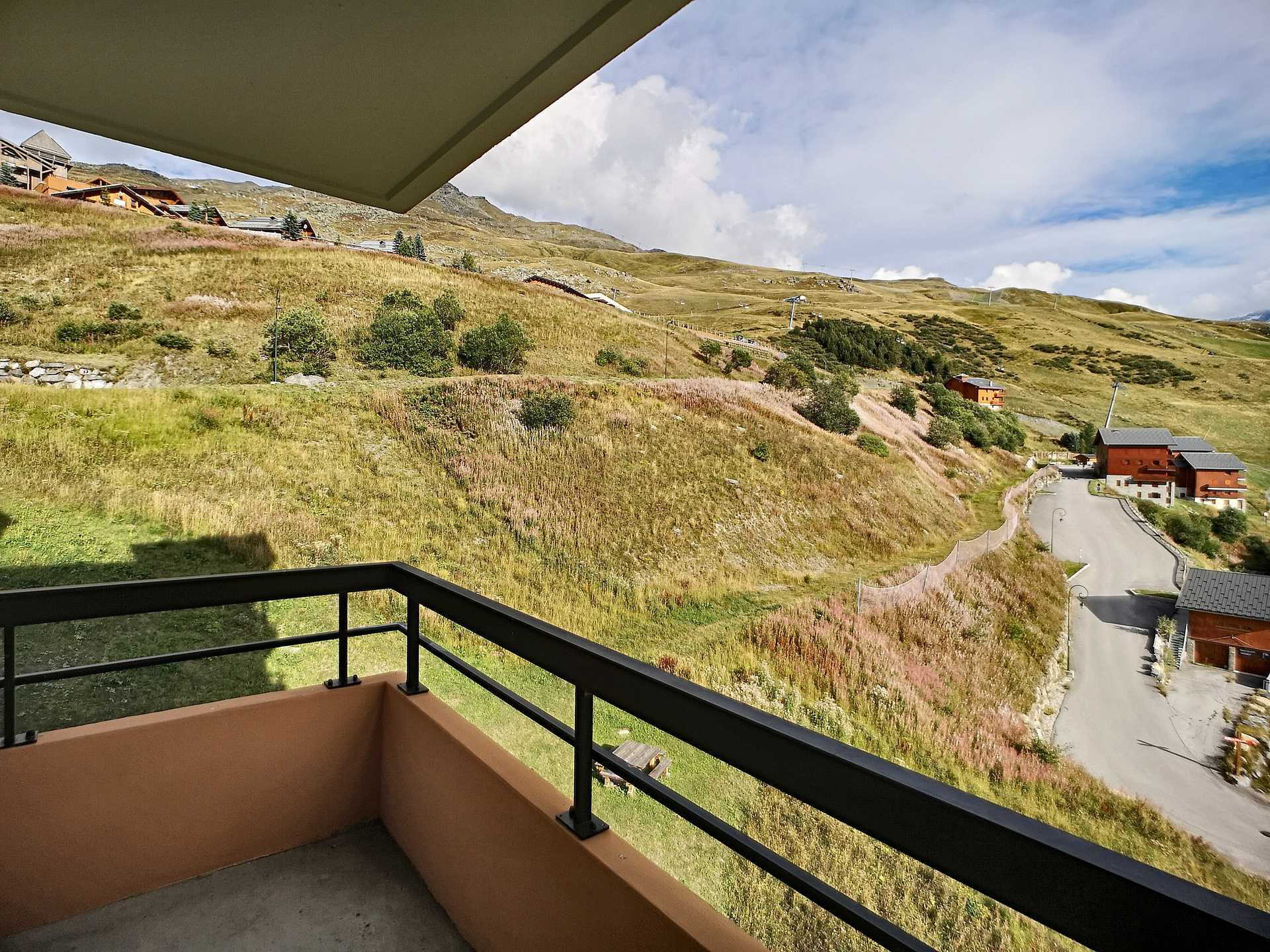 _lv_images__lot_0007000206_10_27649092