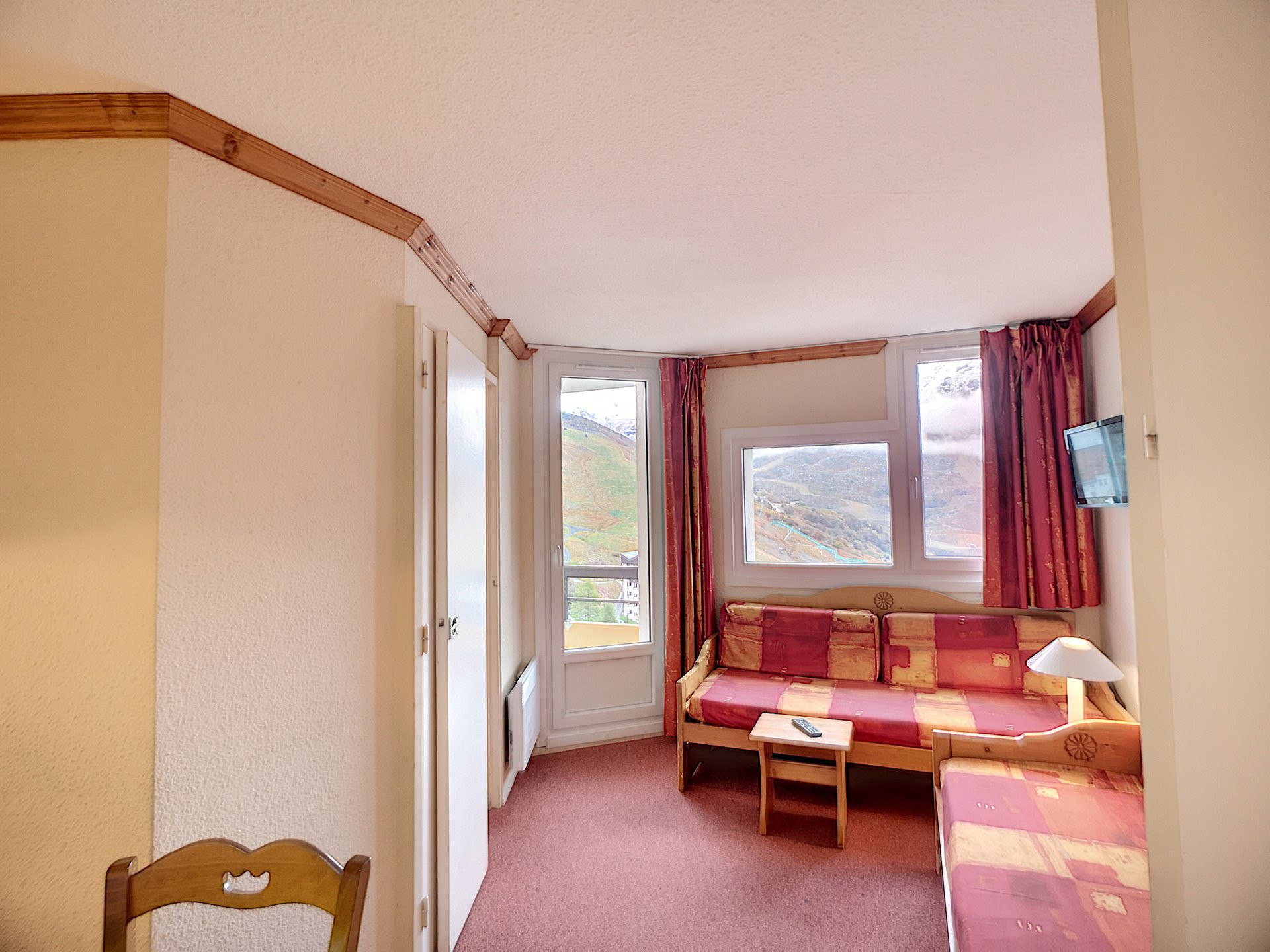 _lv_images__lot_0007000405_04_30162209