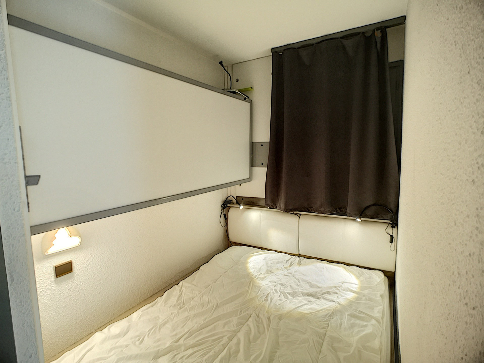 _lv_images__lot_0012000015_07_29207363