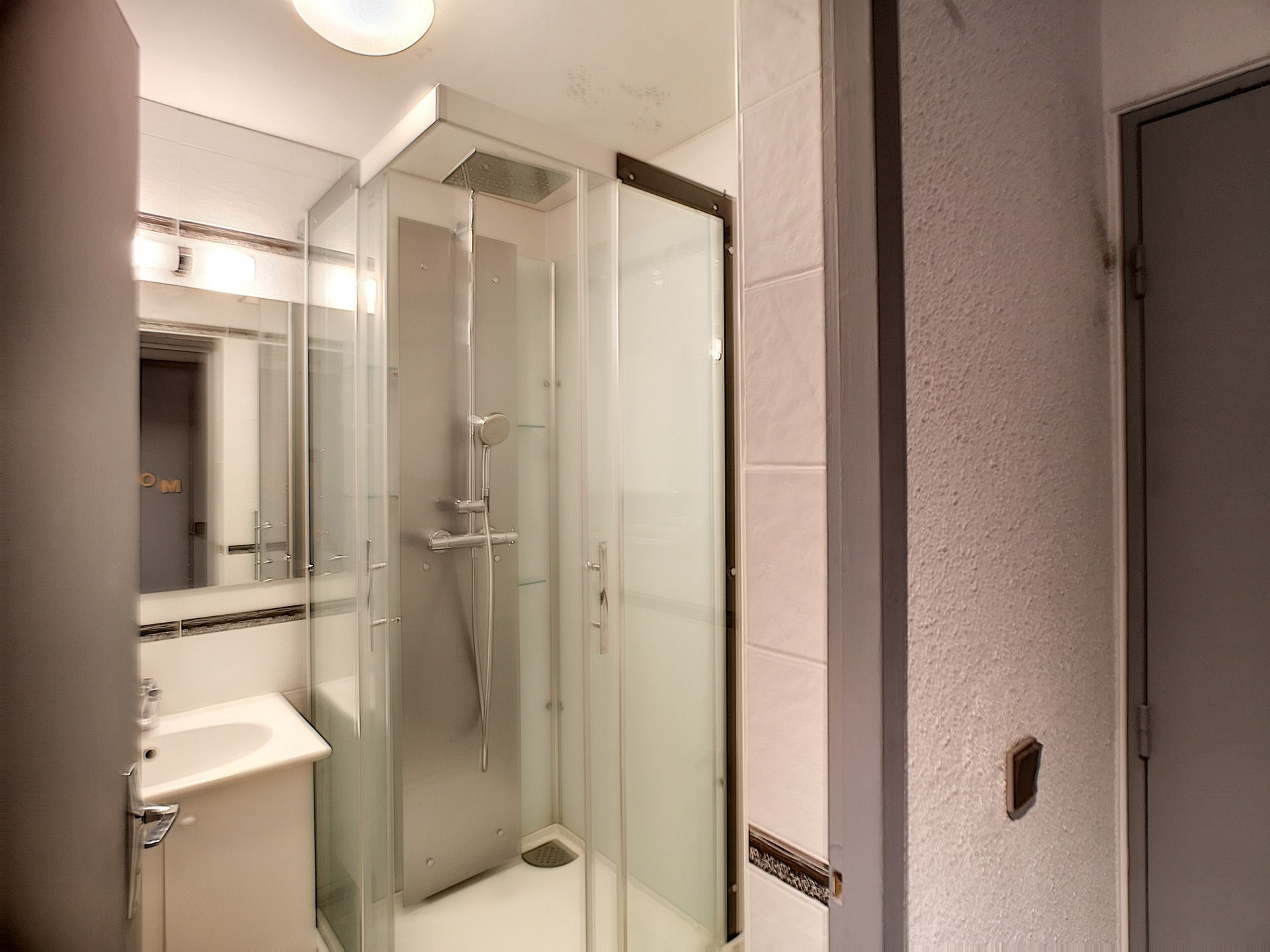 _lv_images__lot_0012000024_09_27763416