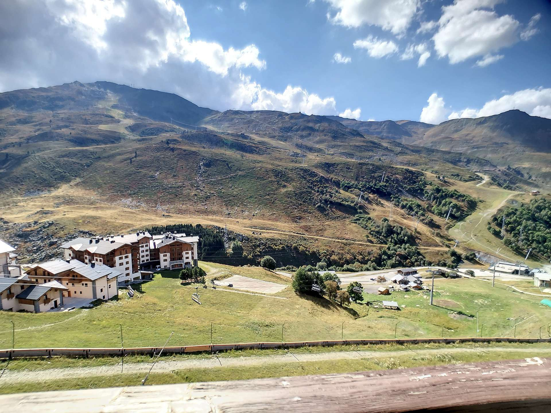 _lv_images__lot_0012000025_16_28550861