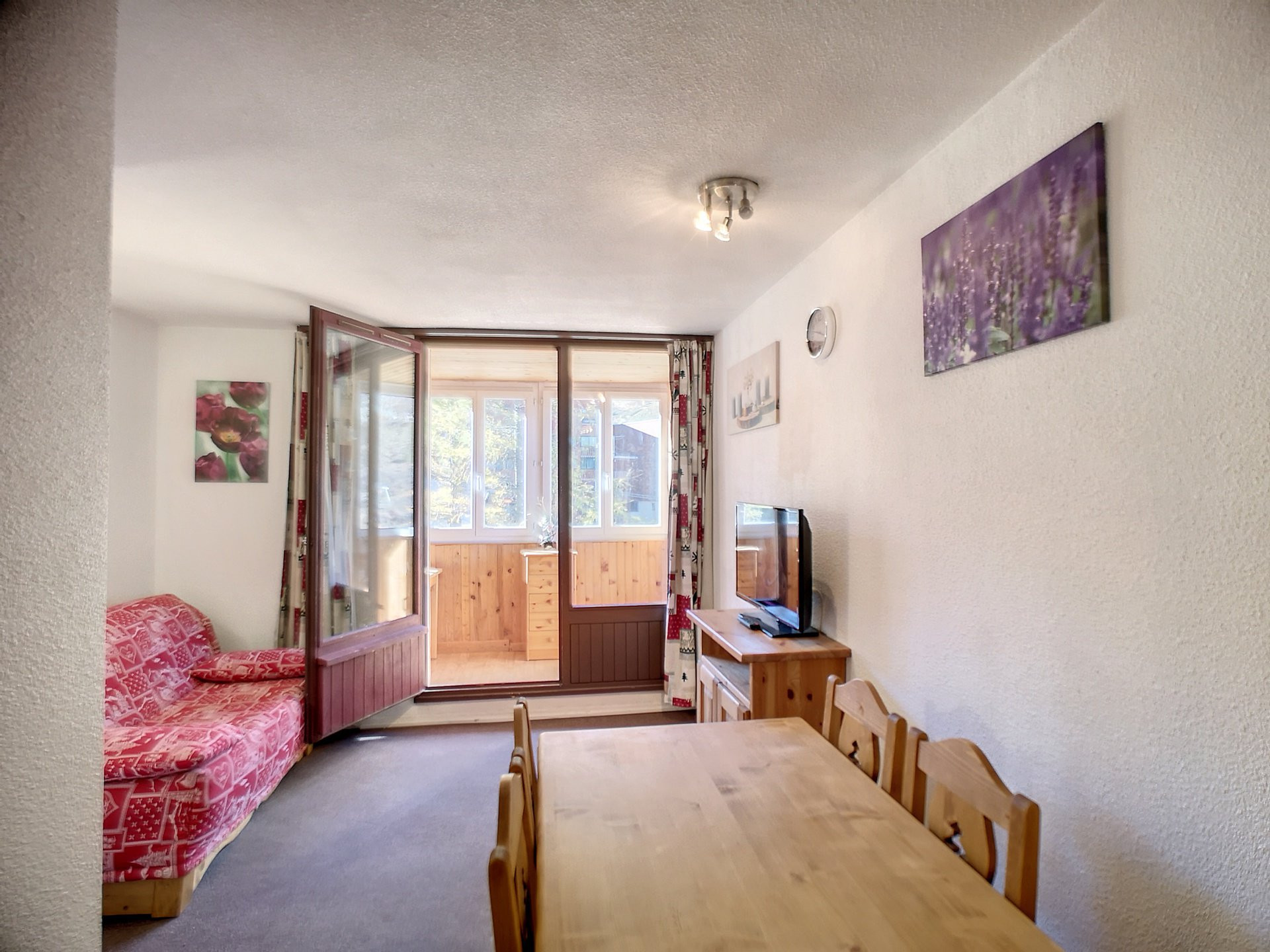 _lv_images__lot_0012010201_05_27389158 _lv_images__lot_0012010201_05_27389158