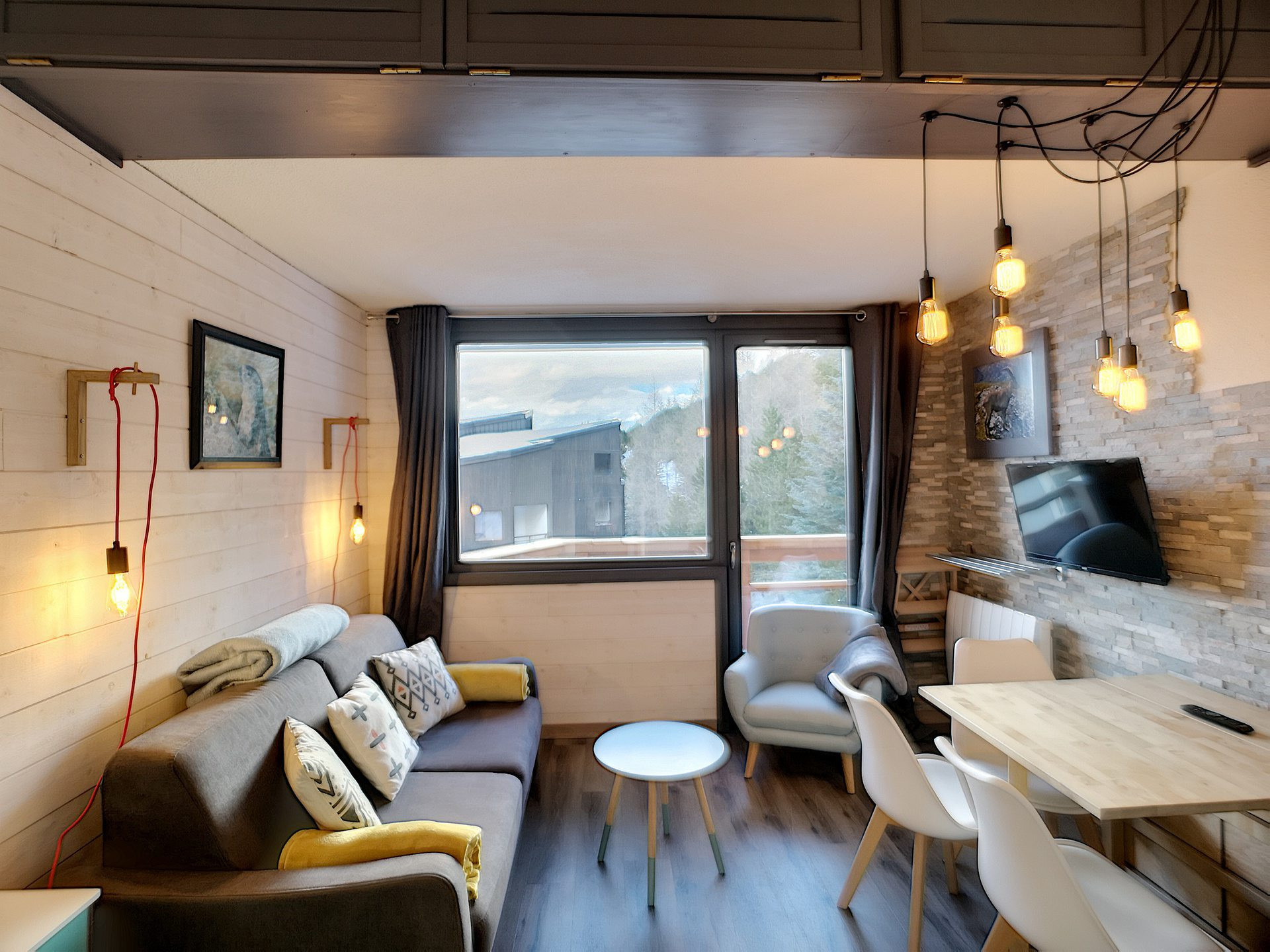 _lv_images__lot_0012030621_02_27611521 _lv_images__lot_0012030621_02_27611521