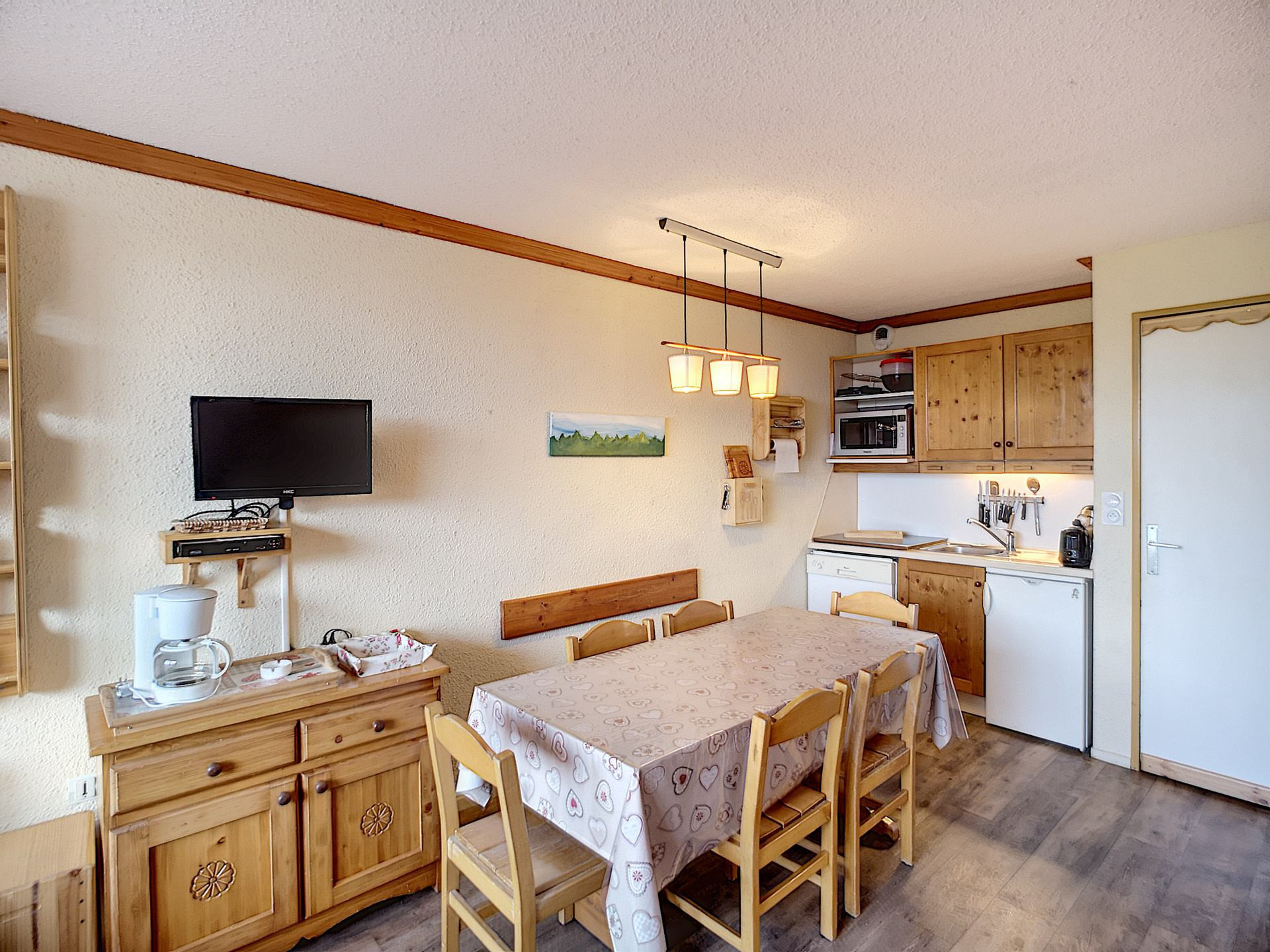 _lv_images__lot_0012030817_02_28802357 _lv_images__lot_0012030817_02_28802357