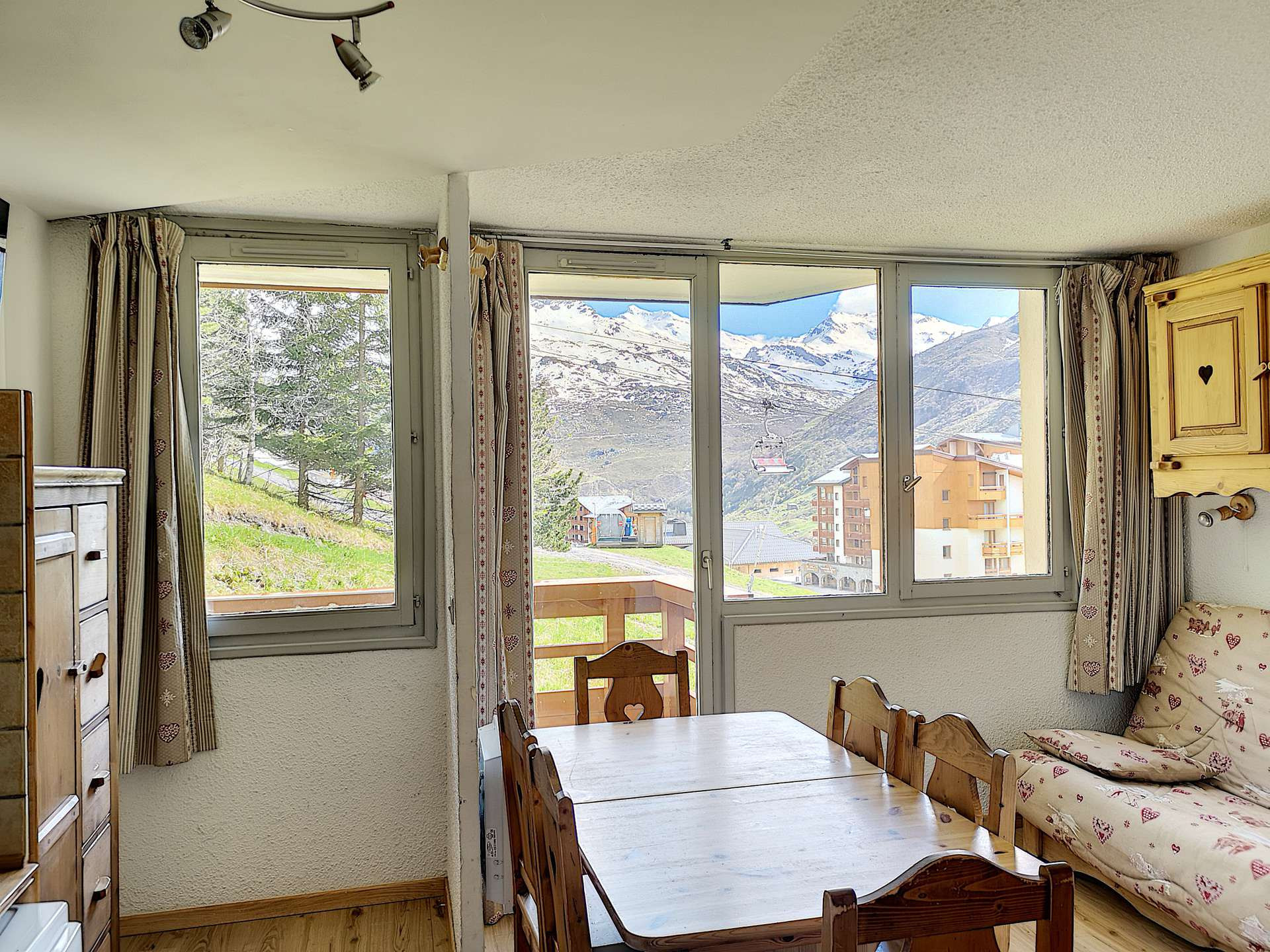 _lv_images__lot_0013040065_07_28610638