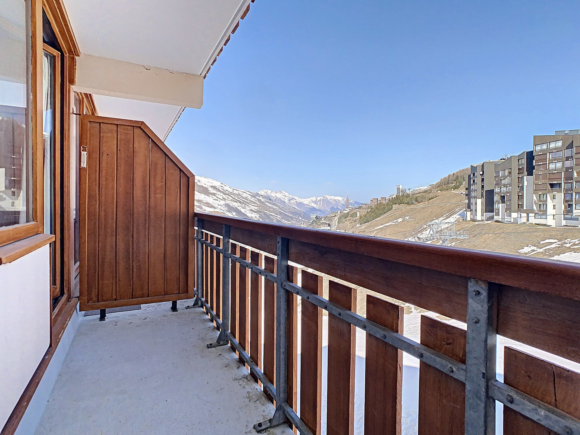 _lv_images__lot_0013040093_07_32136647