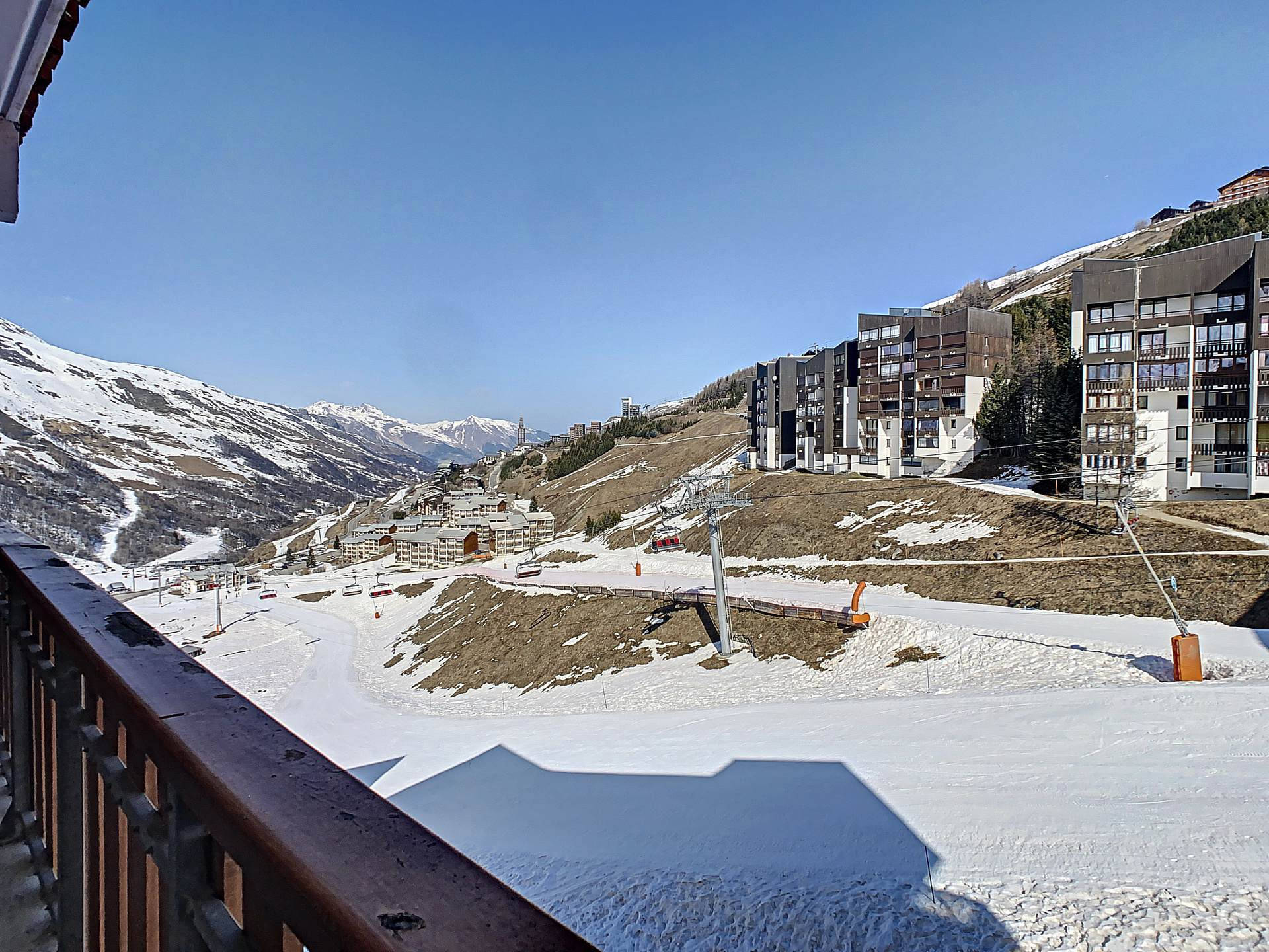 _lv_images__lot_0013040093_08_32136648