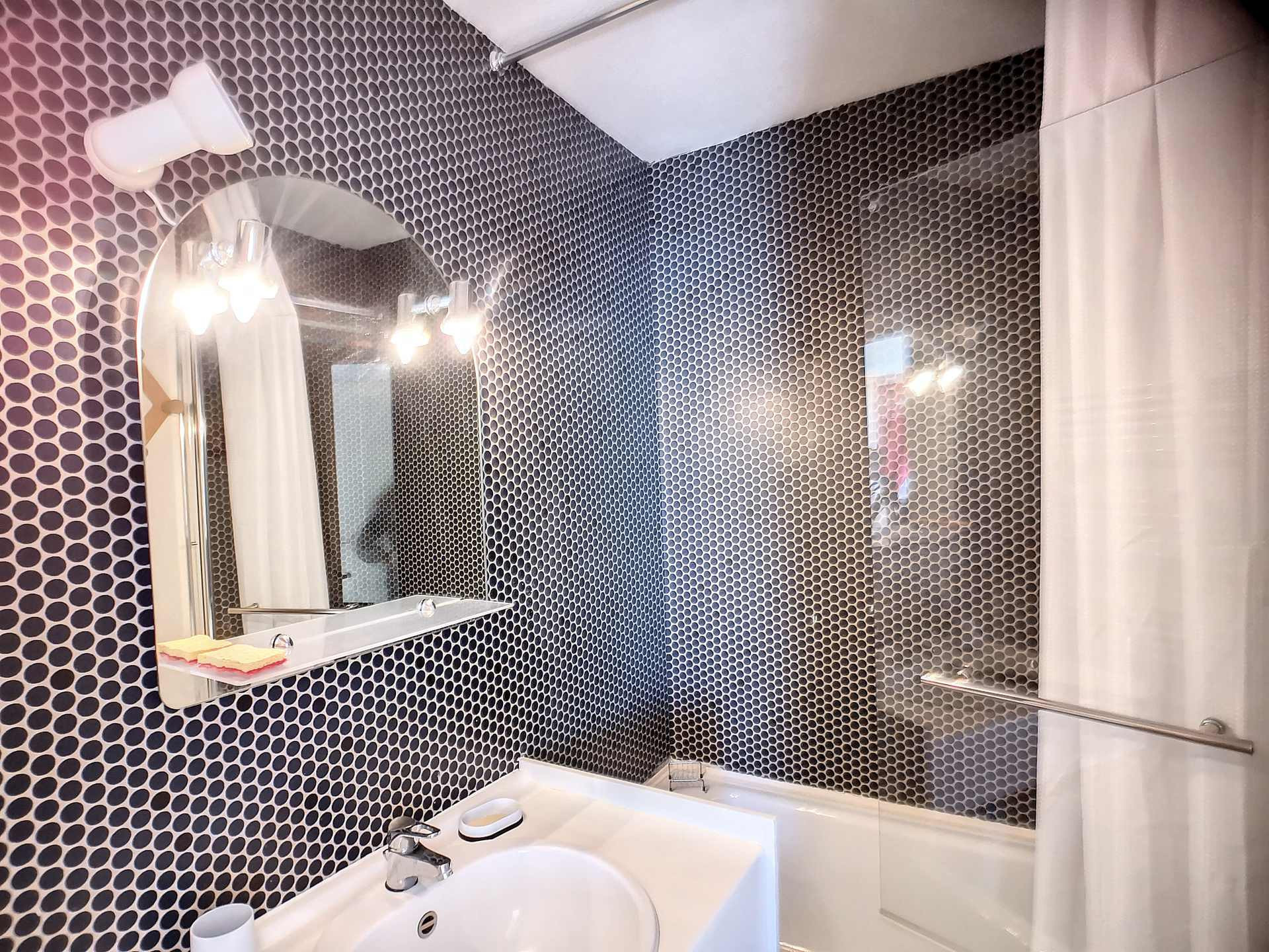 _lv_images__lot_0013040117_07_28631607