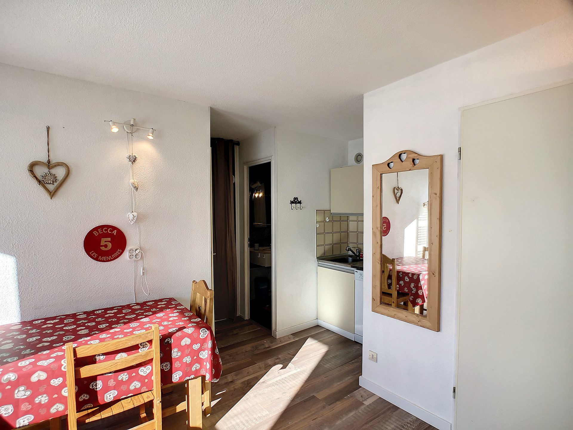 _lv_images__lot_0013040117_08_27668297 _lv_images__lot_0013040117_08_27668297