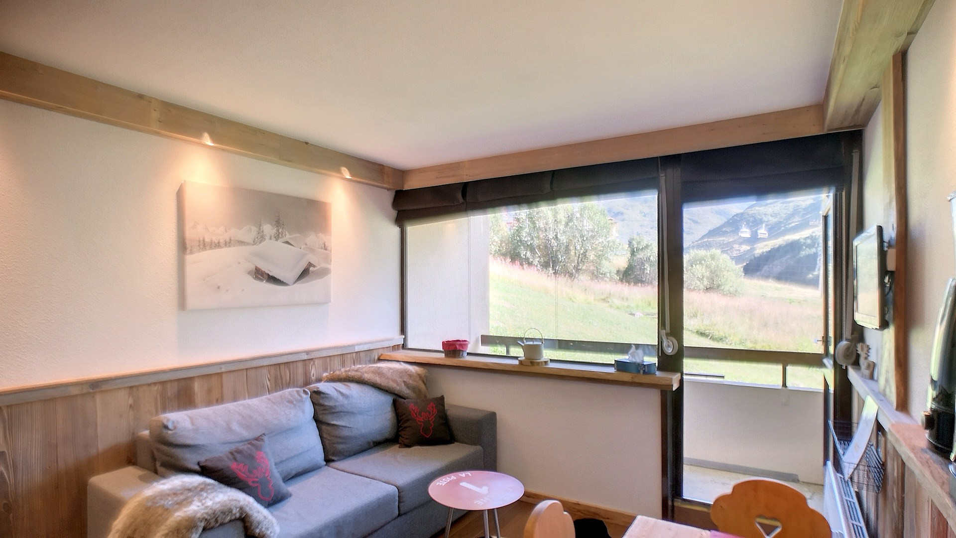 _lv_images__lot_0013040130_04_27705362