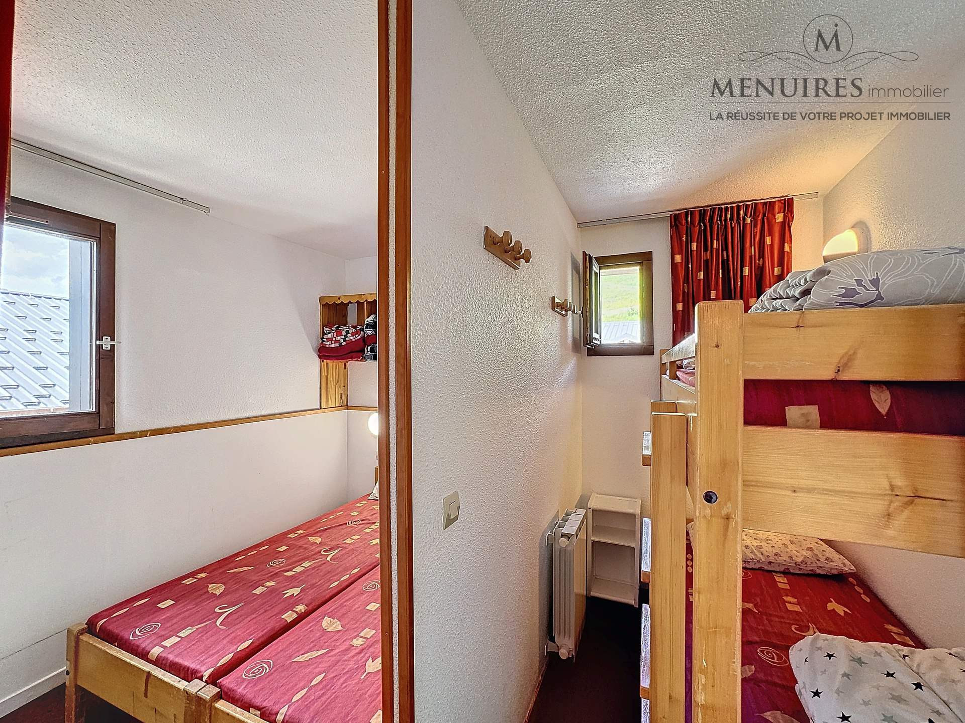 _lv_images__lot_0013040154_05_28550635