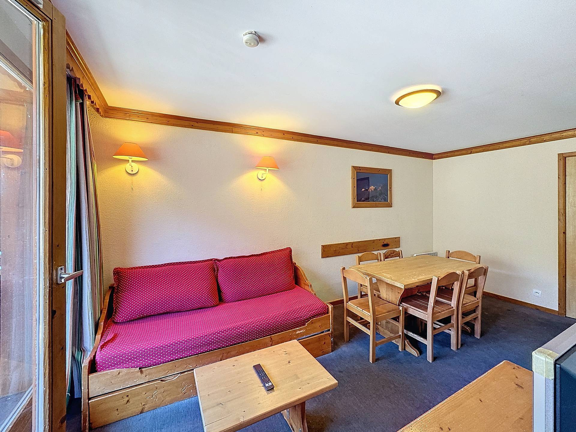 _lv_images__lot_0013040157_12_28909848