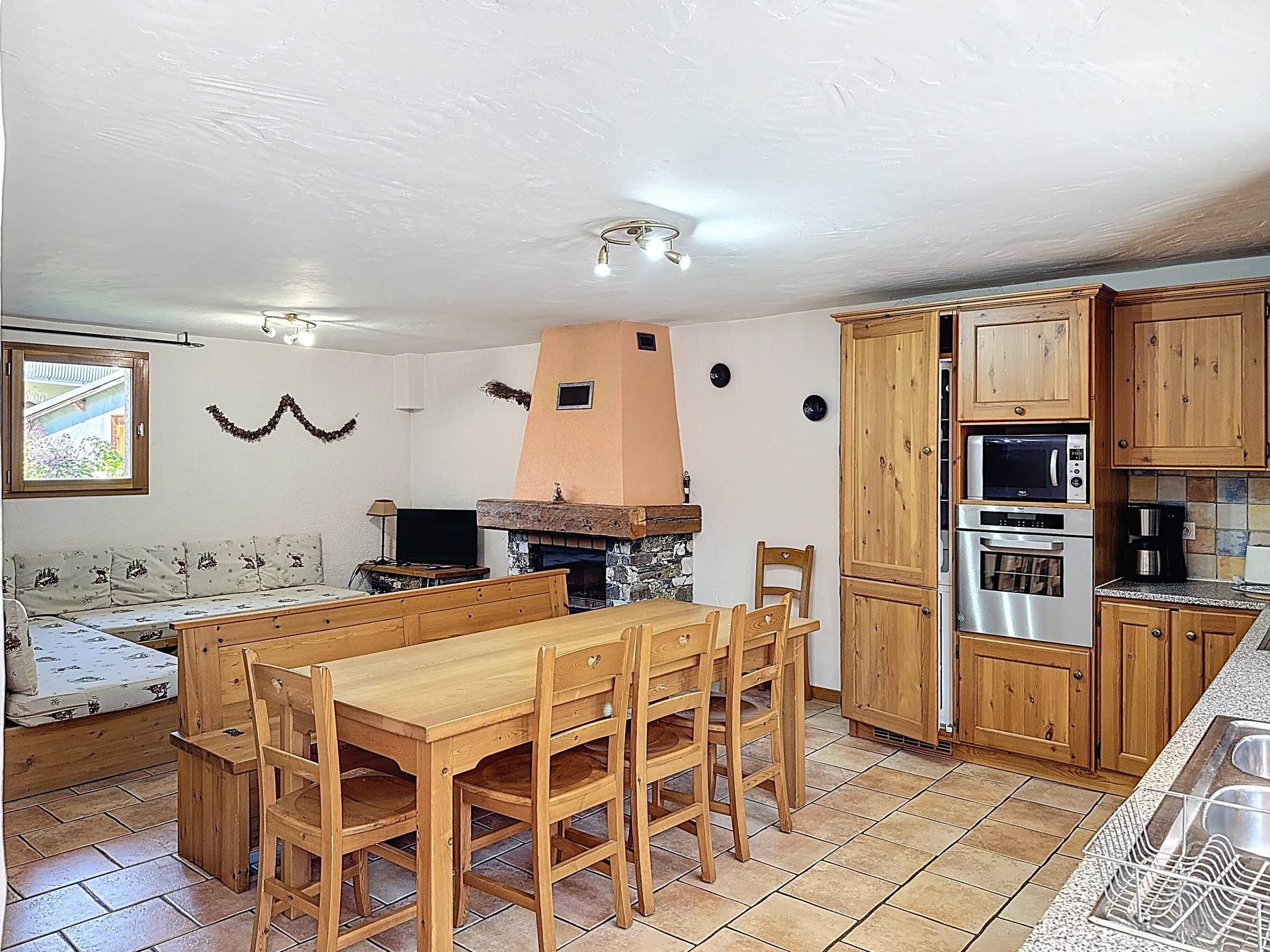 _lv_images__lot_0013040165_02_25419030 _lv_images__lot_0013040165_02_25419030