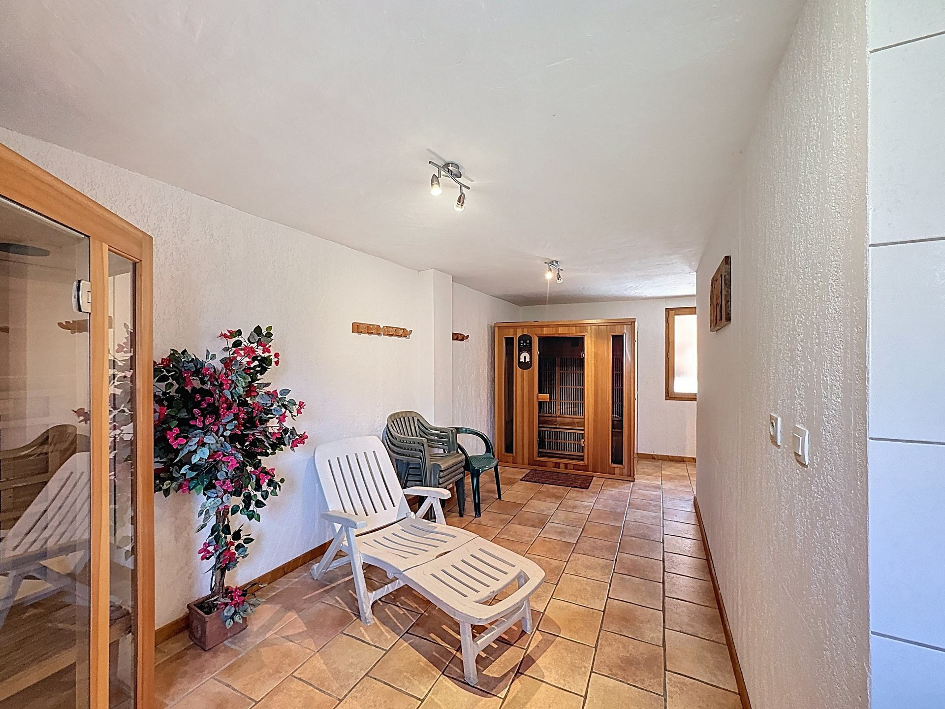 _lv_images__lot_0013040165_09_25419037 _lv_images__lot_0013040165_09_25419037