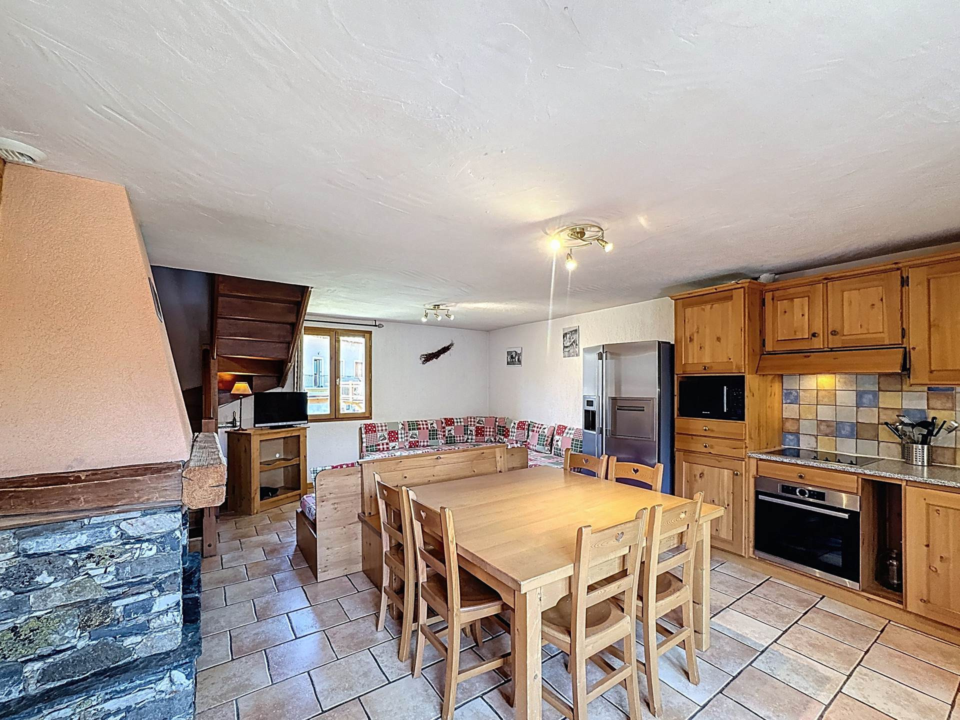 _lv_images__lot_0013040168_03_25418977