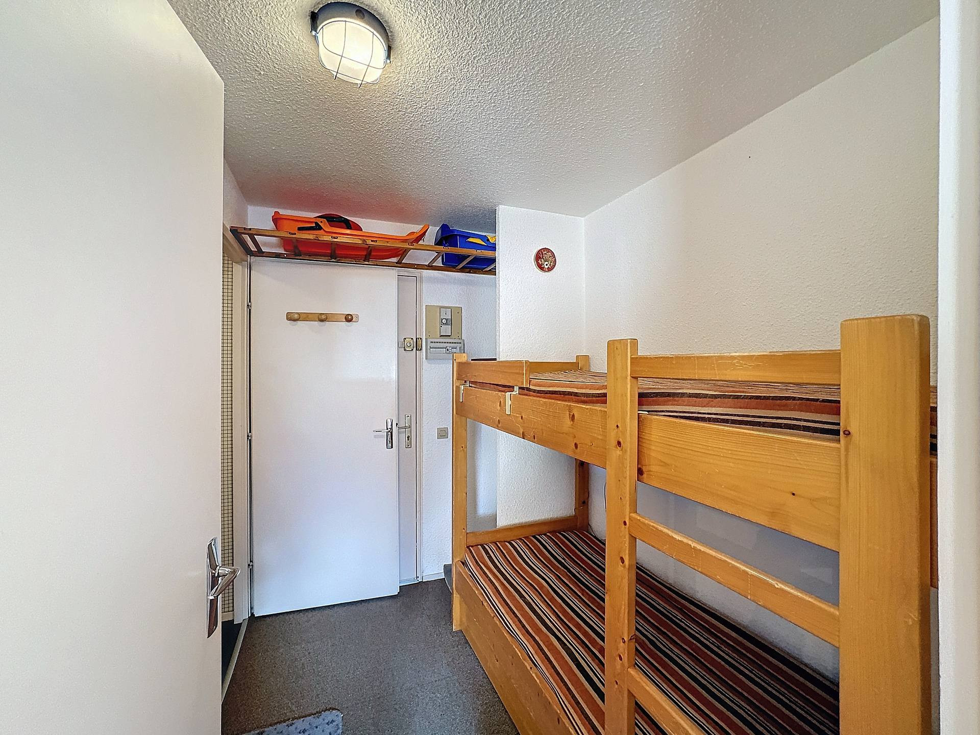 _lv_images__lot_0013040169_09_27647065 _lv_images__lot_0013040169_09_27647065