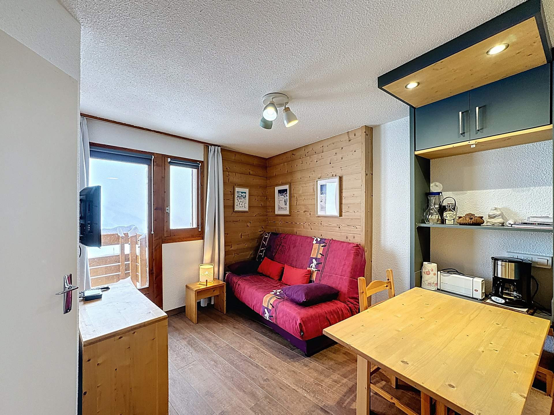 _lv_images__lot_0013040171_02_29364209