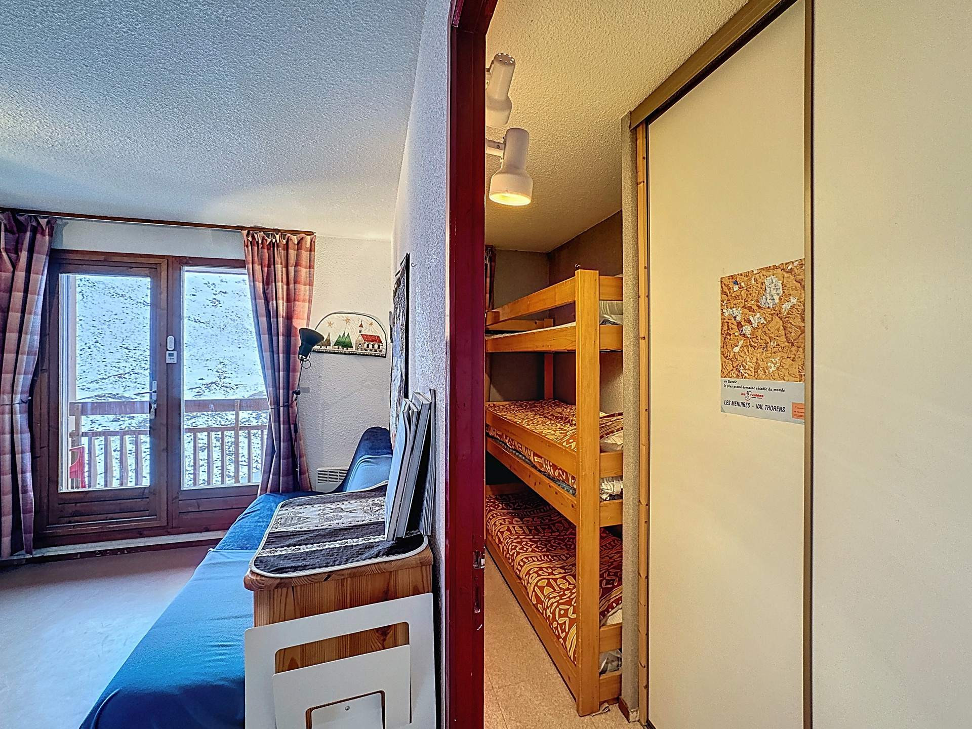 _lv_images__lot_0013040172_06_27745947